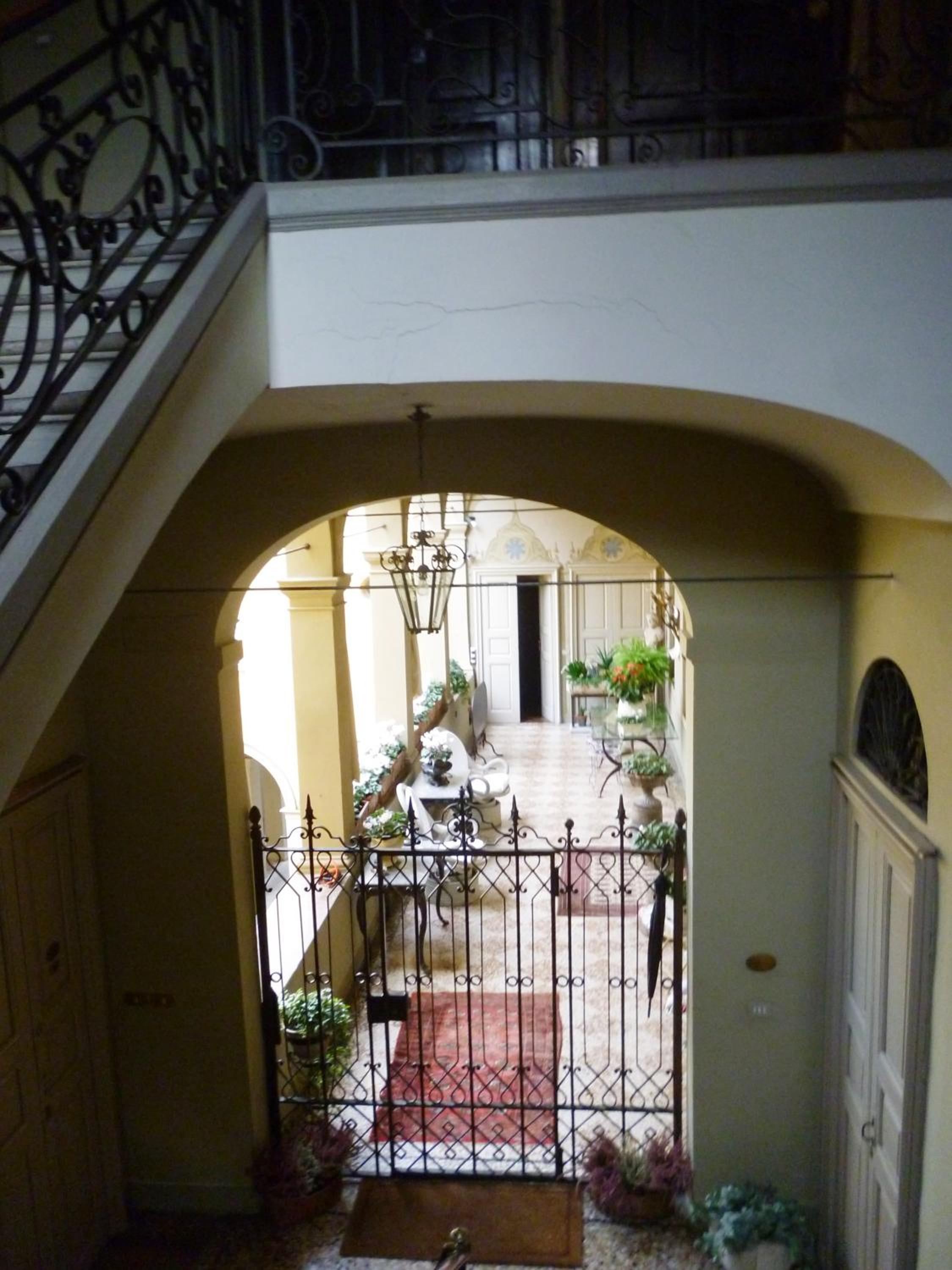 Photo 52