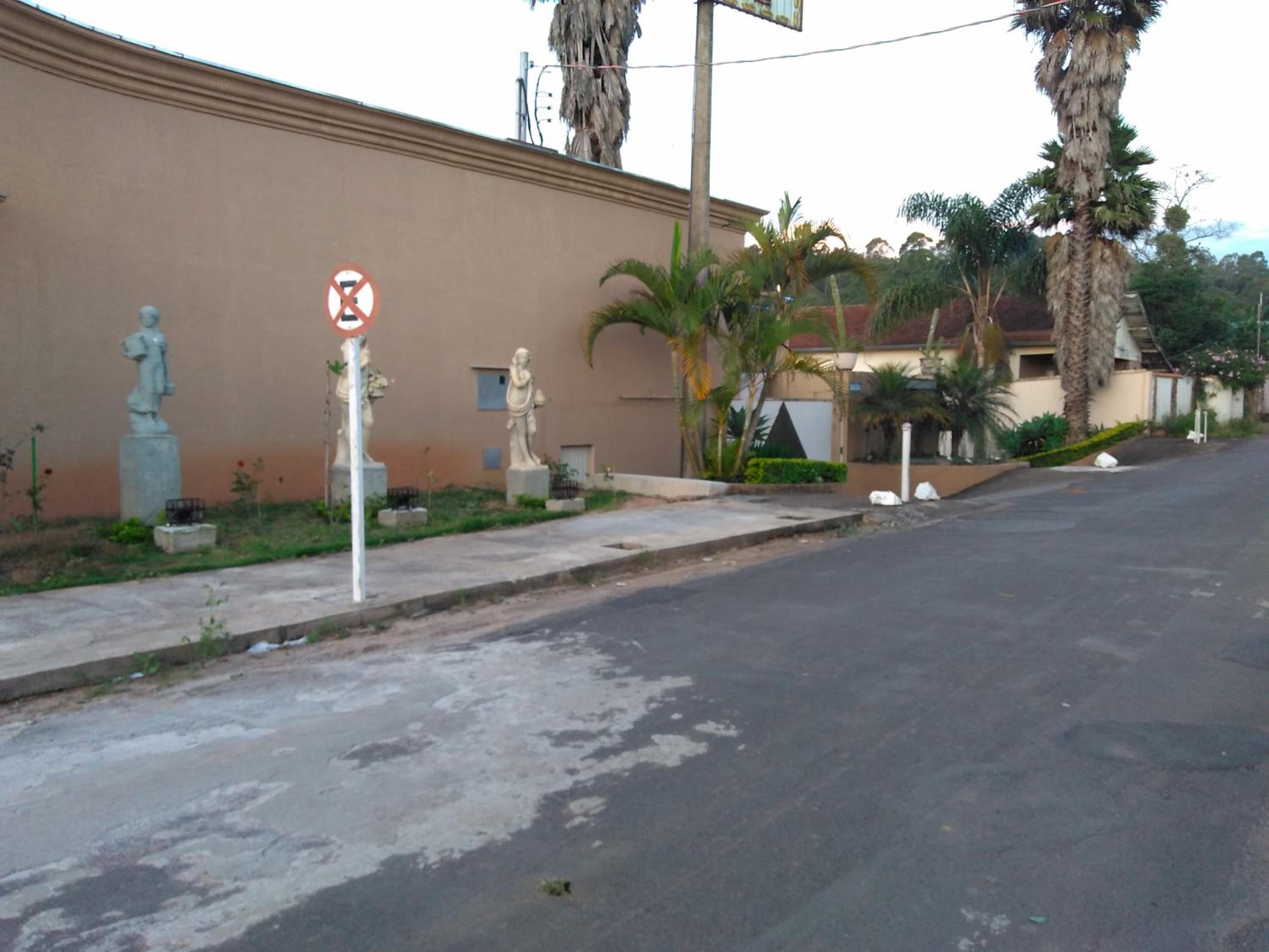 Heru's Motel view 4