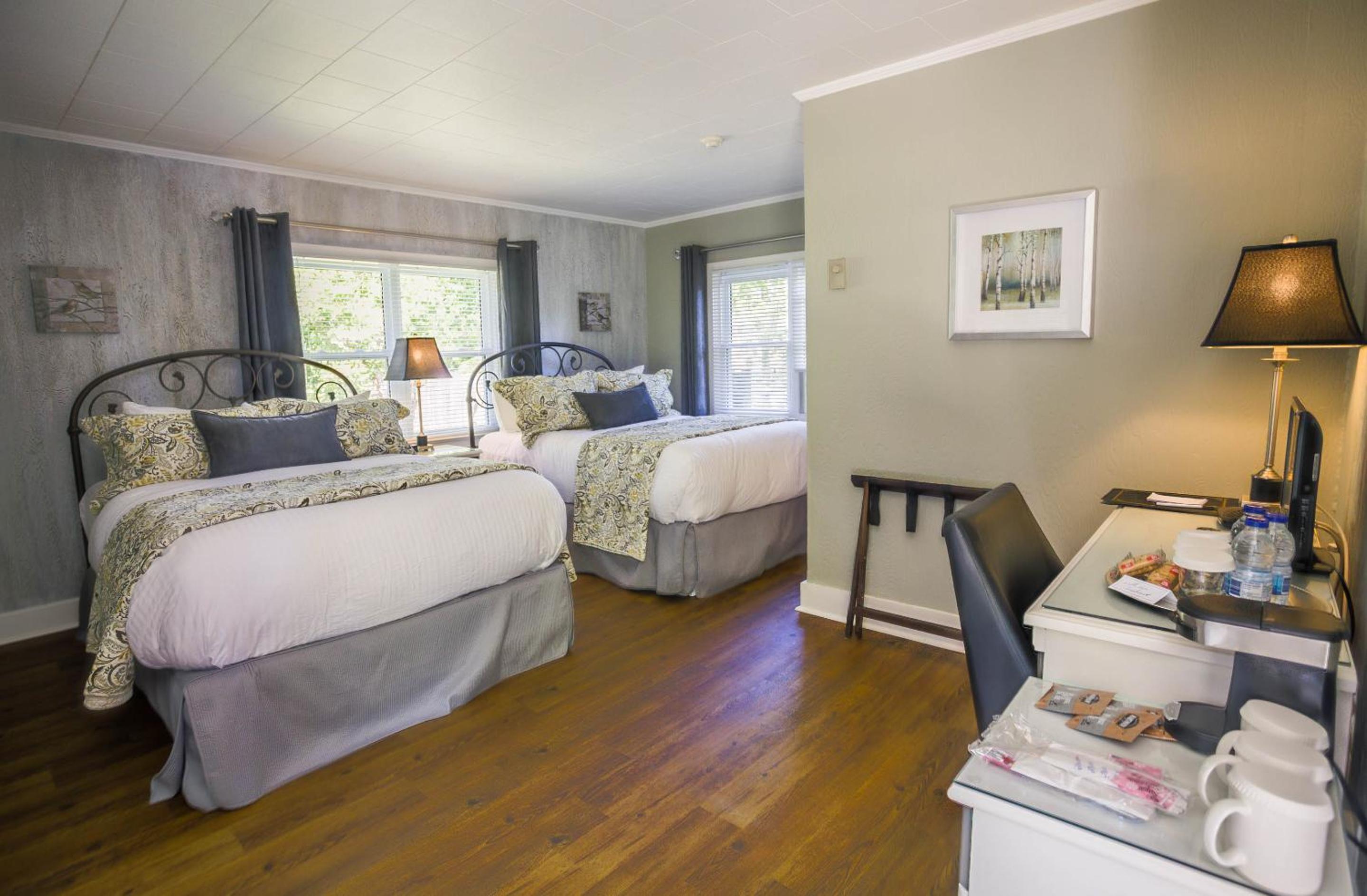 The Woodview Inn
