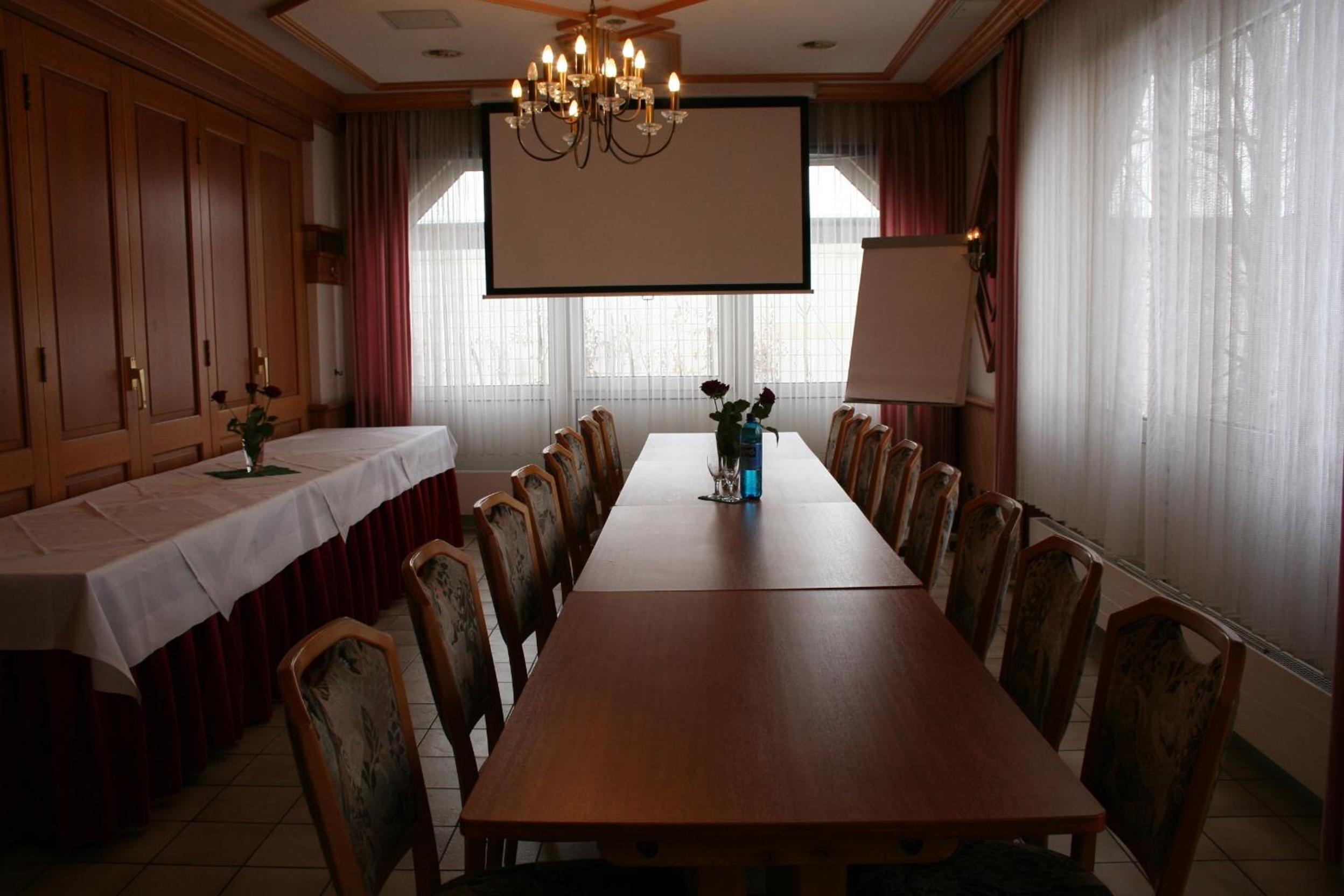 Hotel Shawi Erzhausen - Property Image 16