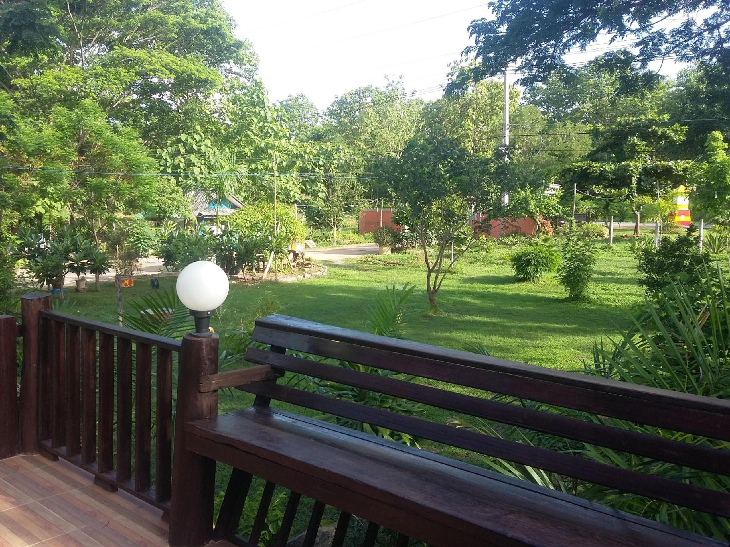 Samnaree Garden House