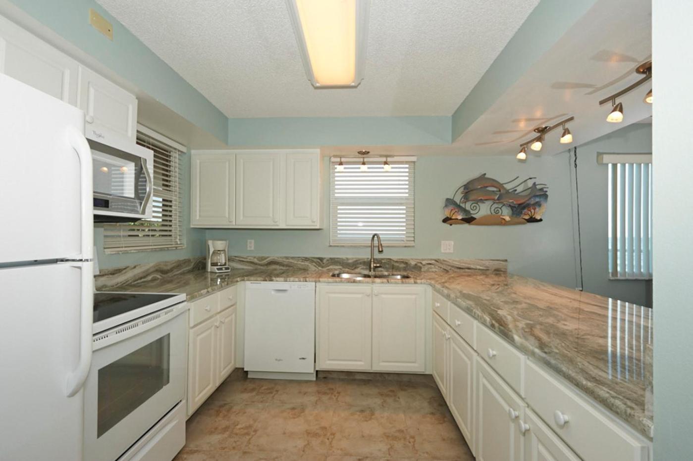 Paradise Beach Club - Oceanfront Ground Floor Condos with Heated Pool Pets Welcome view 3