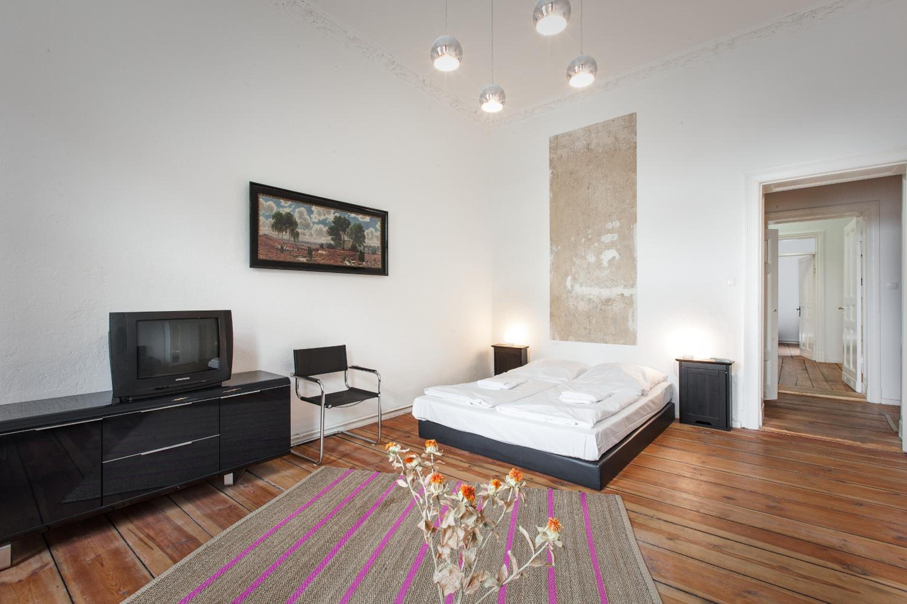 3 Bedroom Apartment (ACERE)