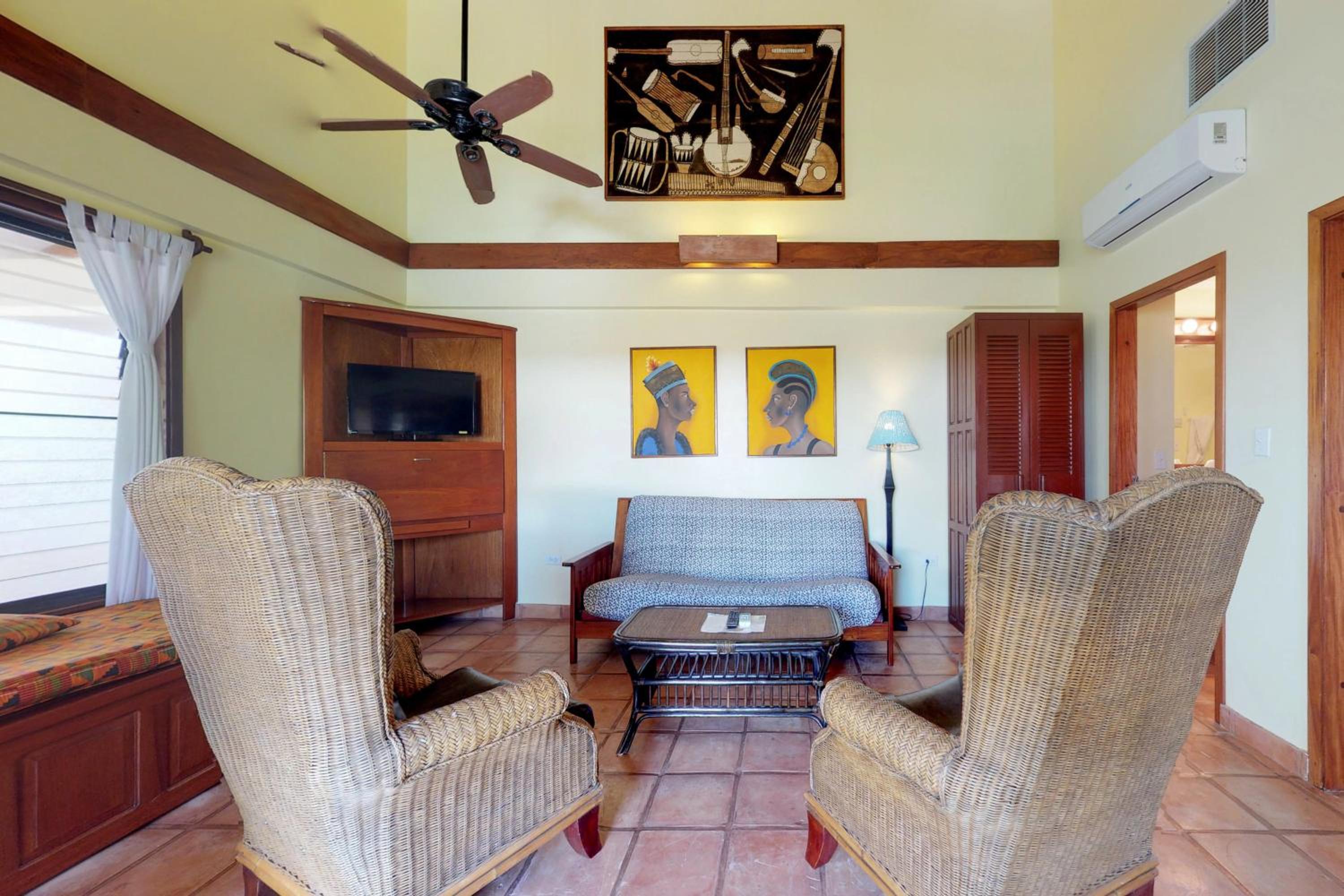 Condo #22 @ Beachside Villas