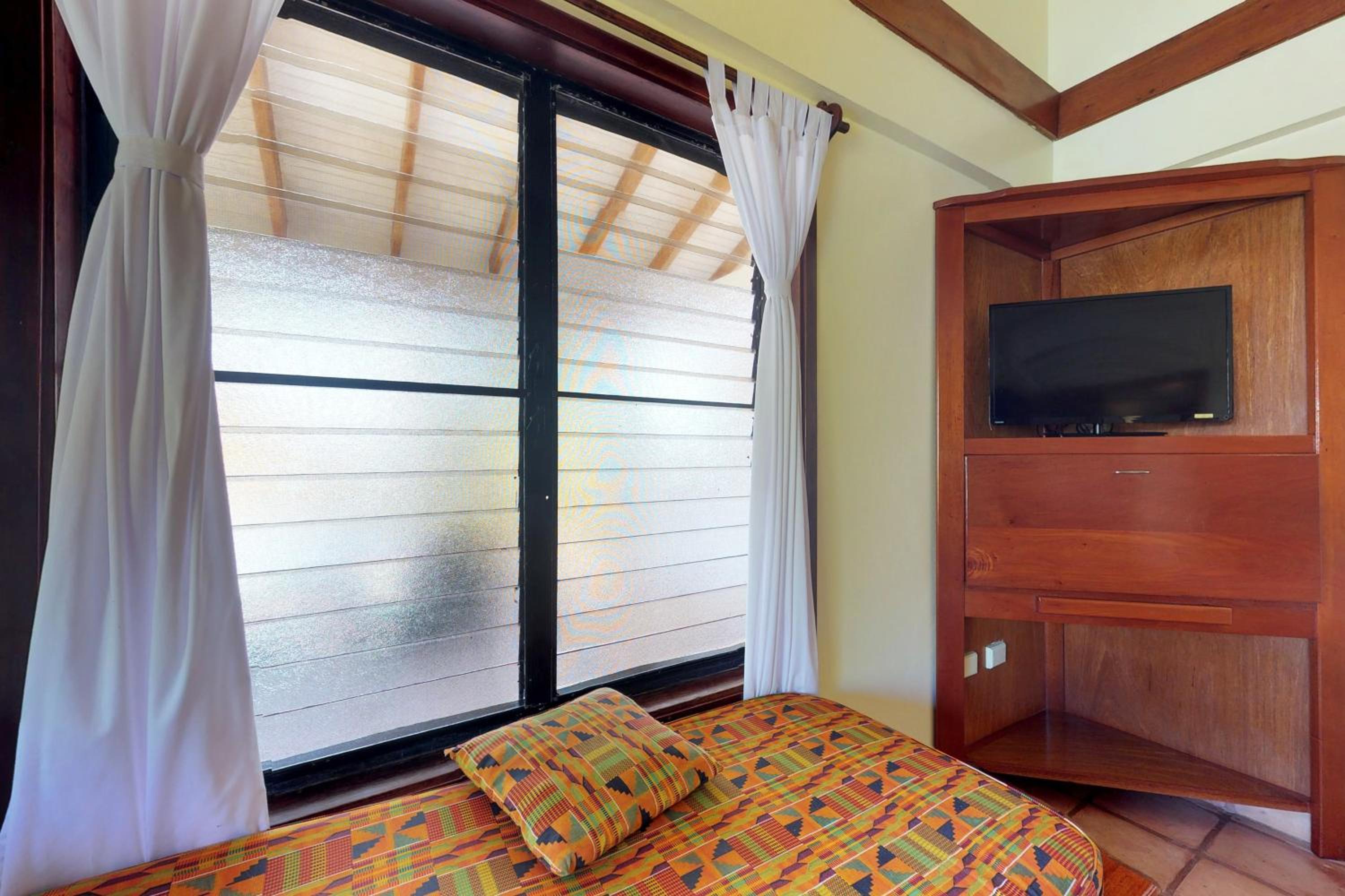 Condo #22 @ Beachside Villas