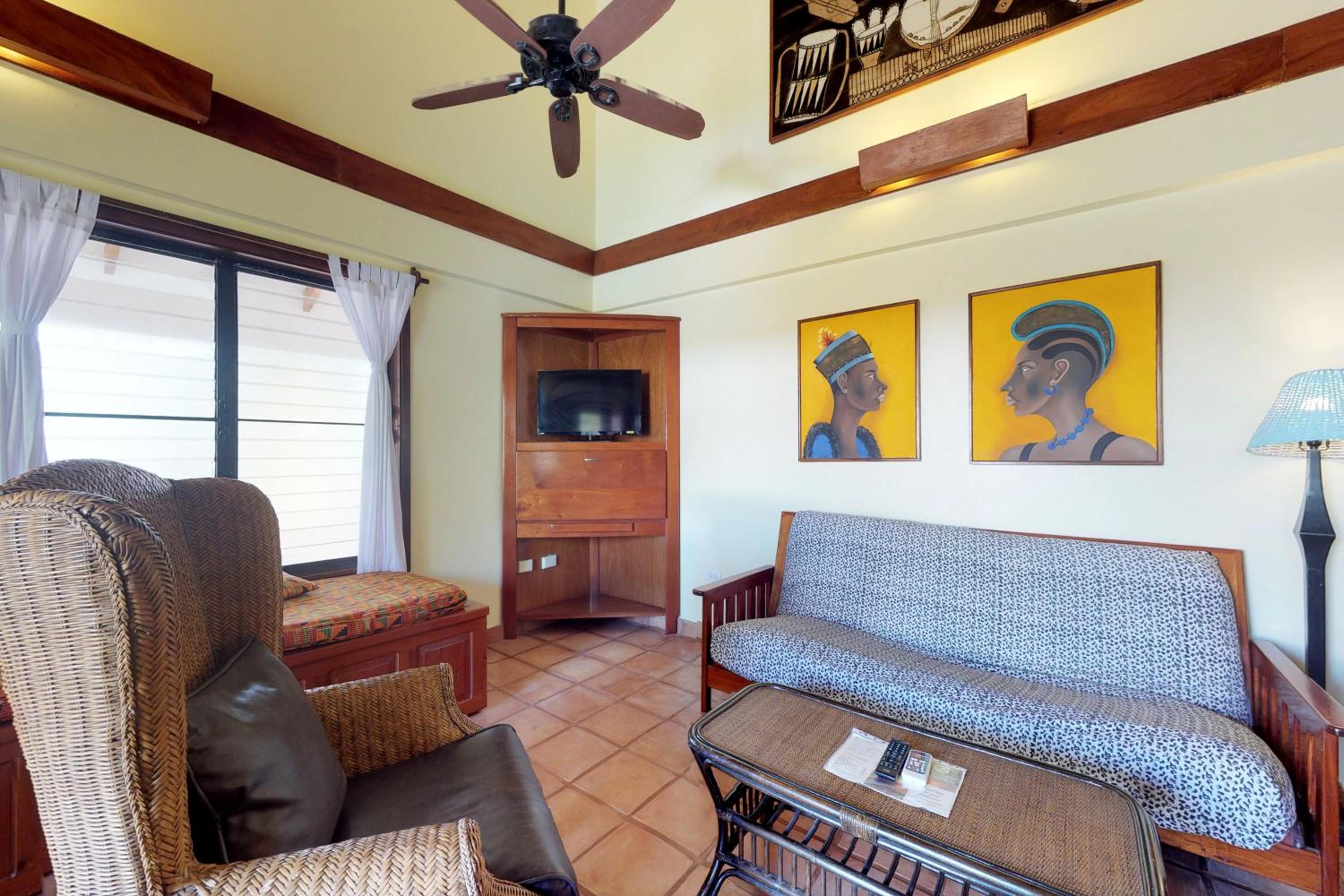 Condo #22 @ Beachside Villas