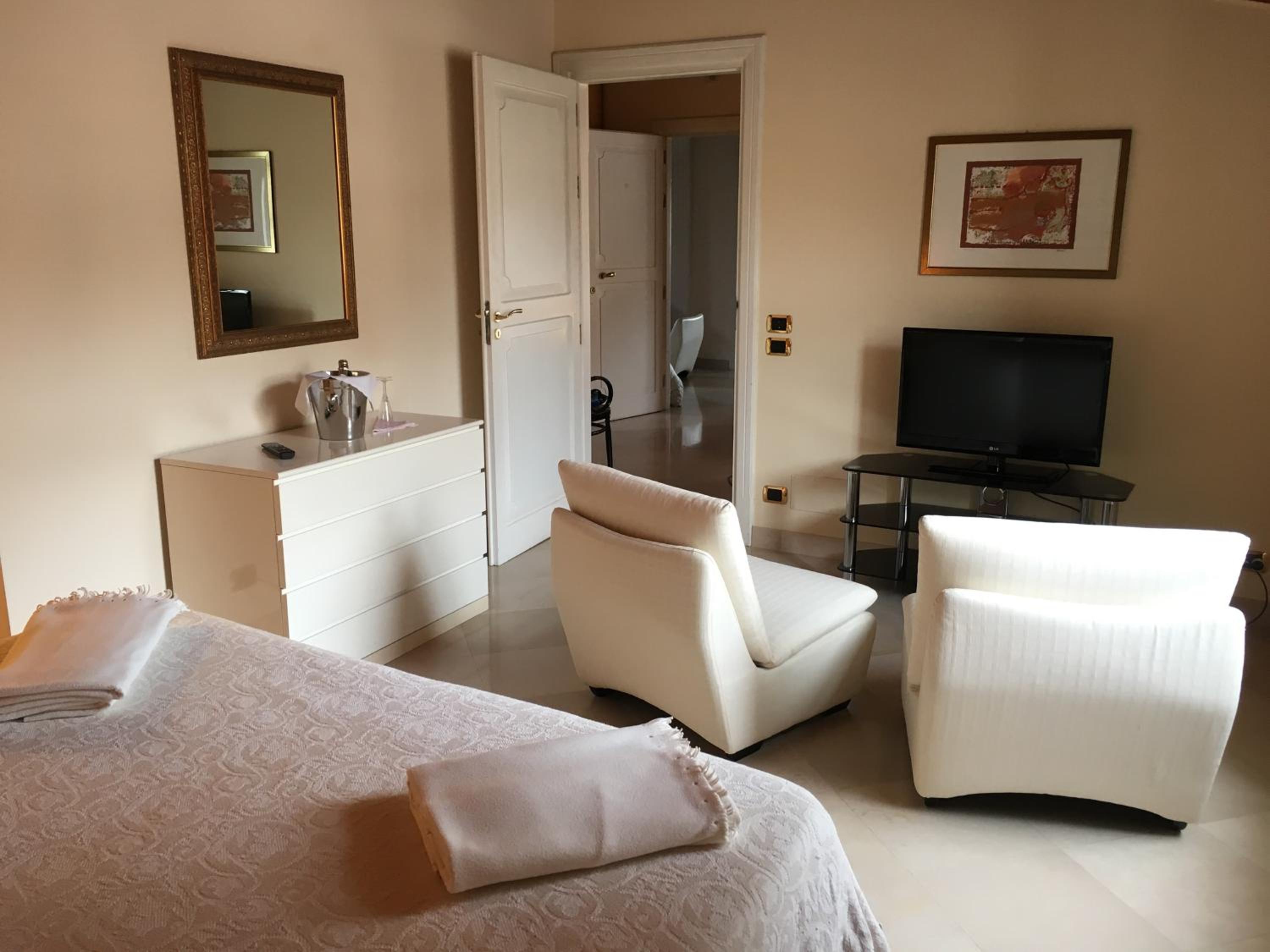 Palazzo Sottile Meninni - CLASSIC ROOMS EXPERIENCE