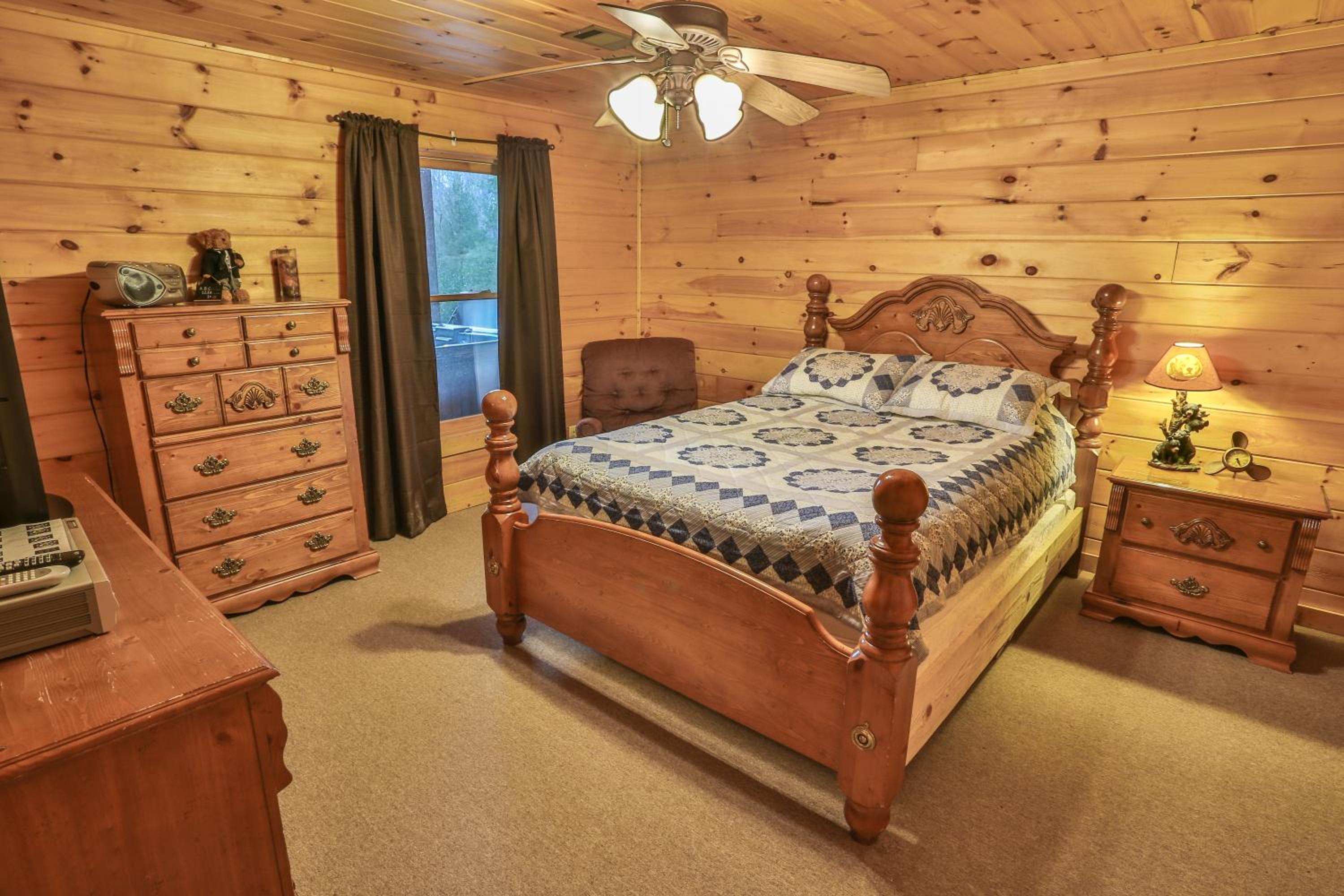 Bearadise Lodge