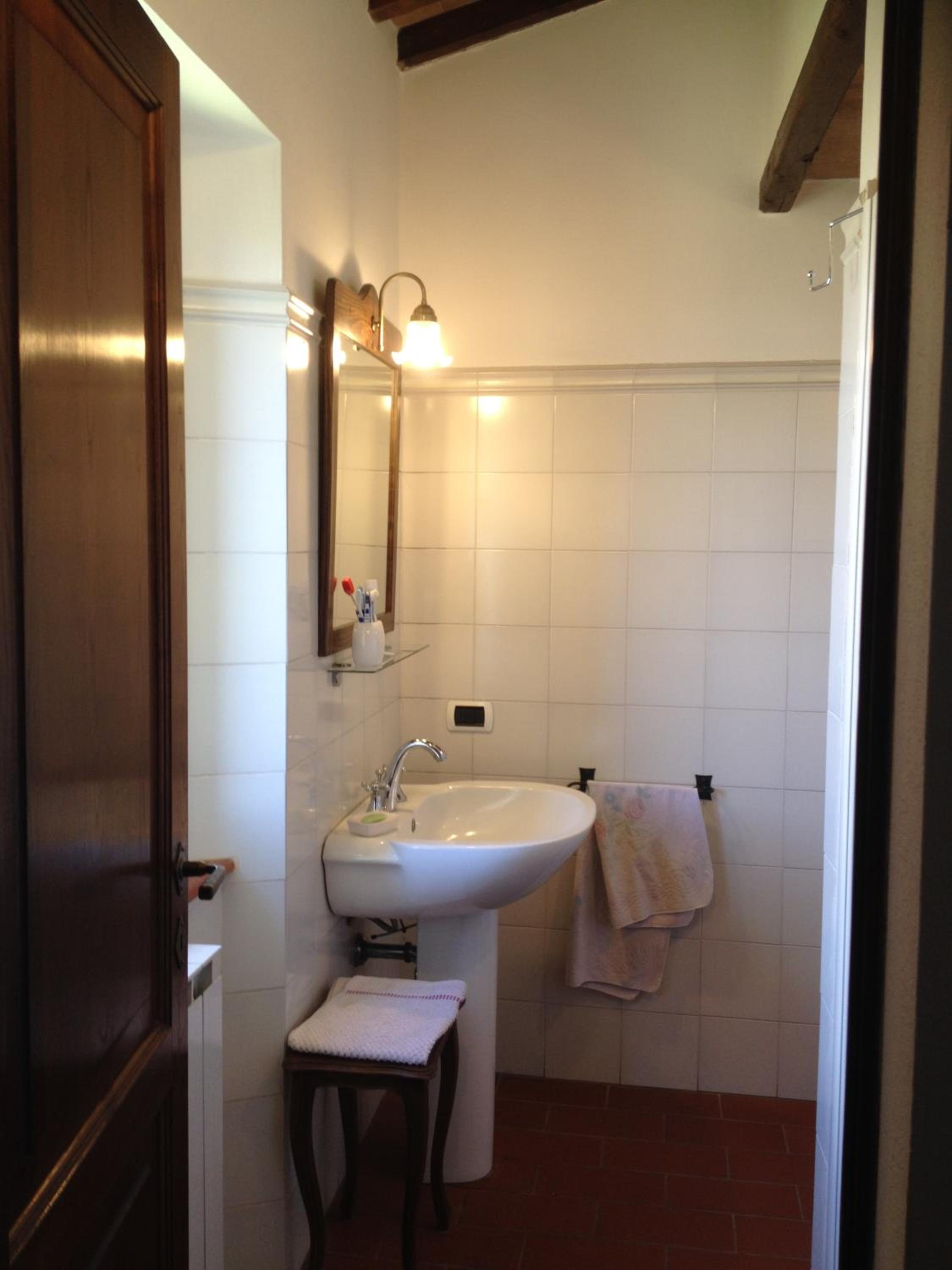 Photo 48