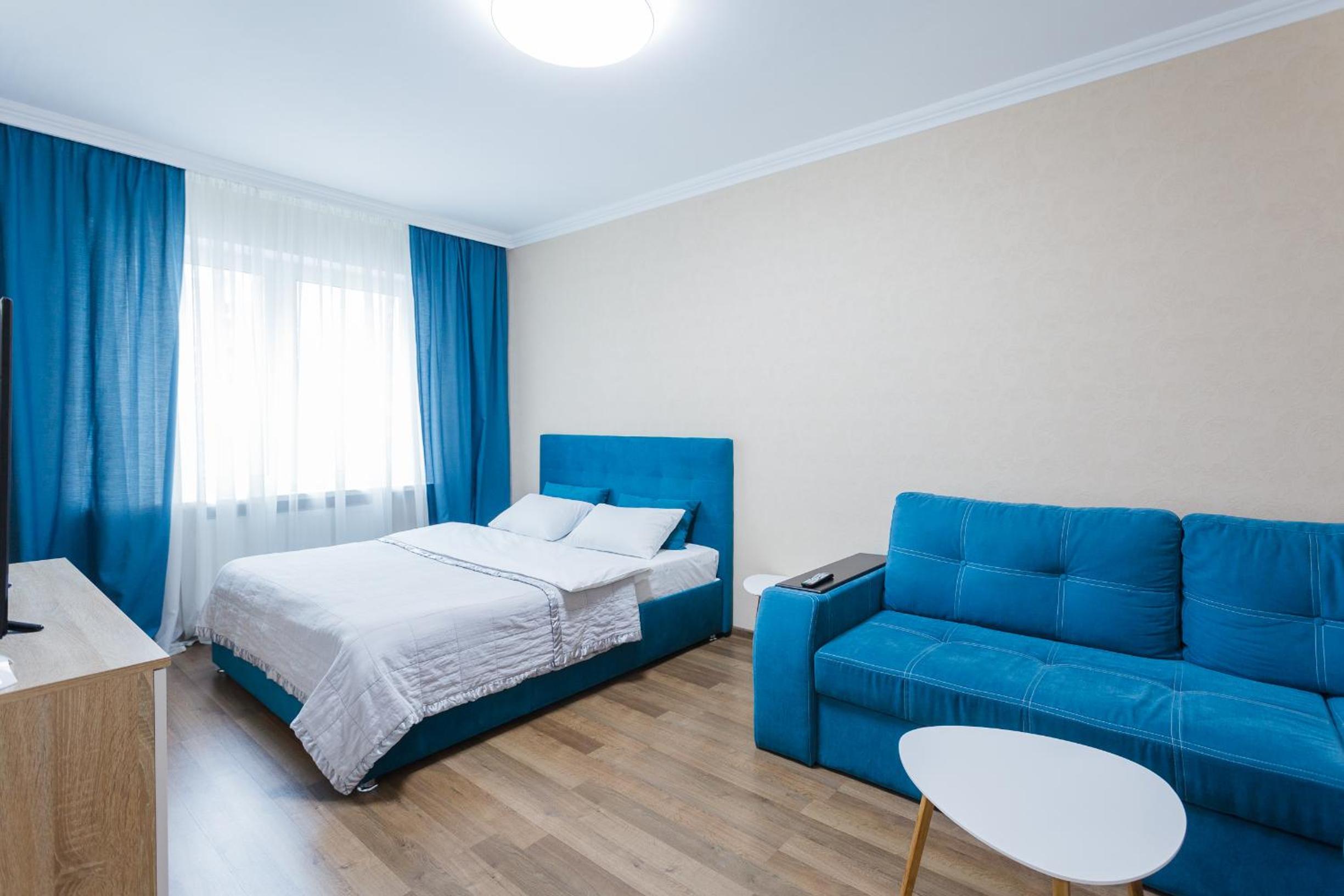 Cosy Apartment at Pozniaky view 3