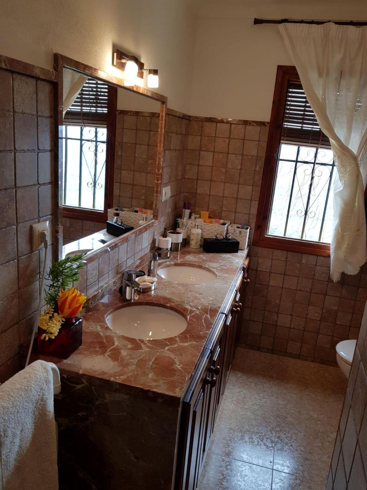Photo 36