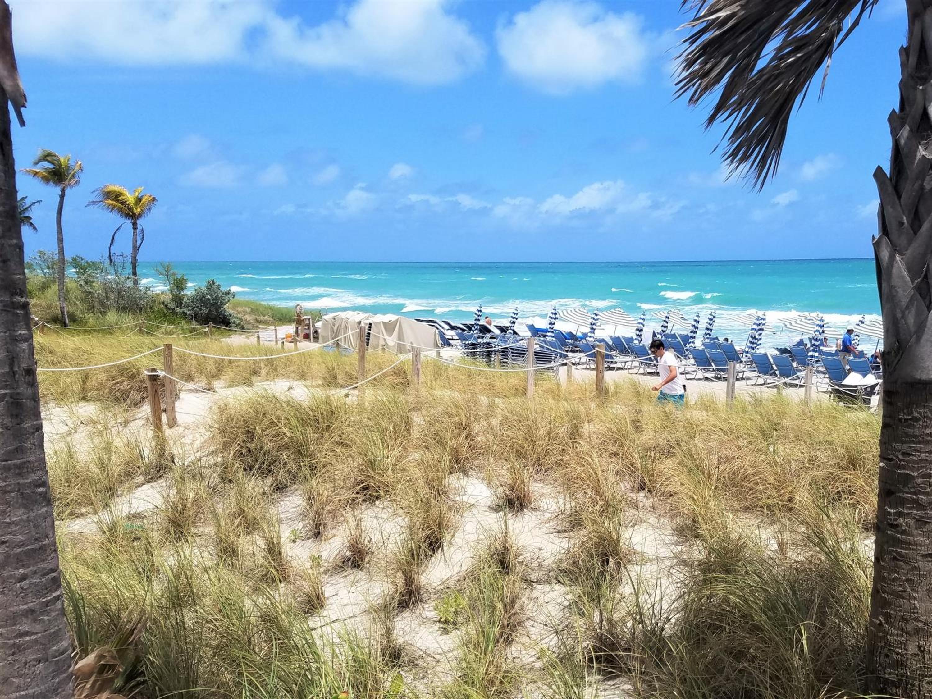 On The Beach - Lux 2 Bedroom Miami view 2