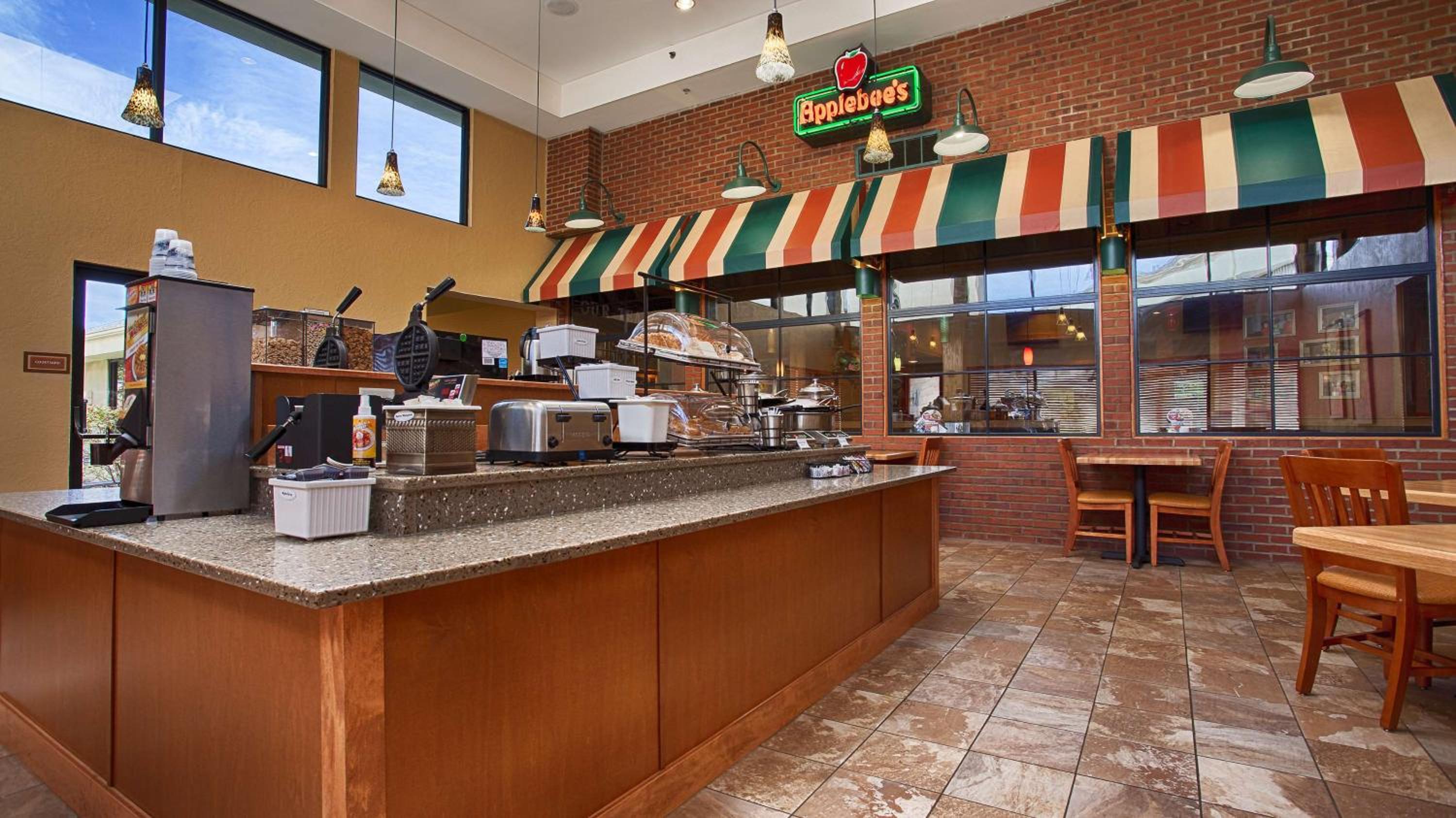 York Vacations - Best Western Plus York Hotel and Conference Center - Property Image 3
