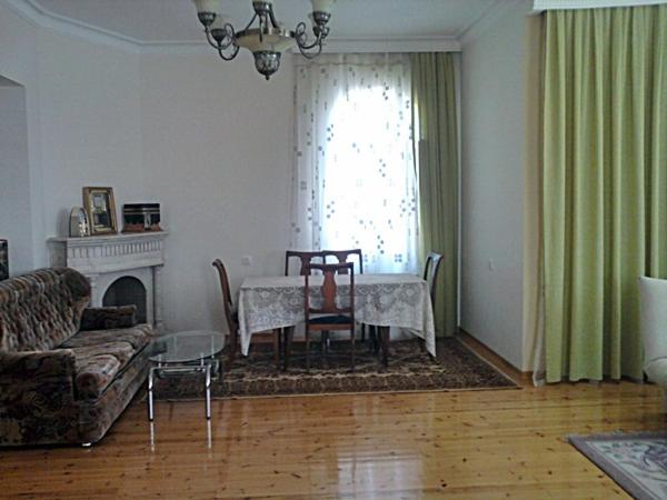 Shuvelan Cottage House