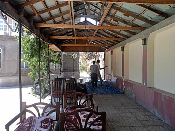 Shuvelan Cottage House