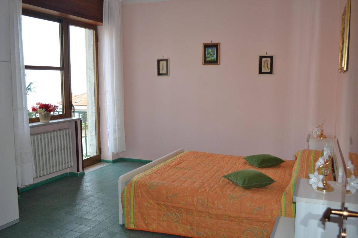 Mira Amalfi