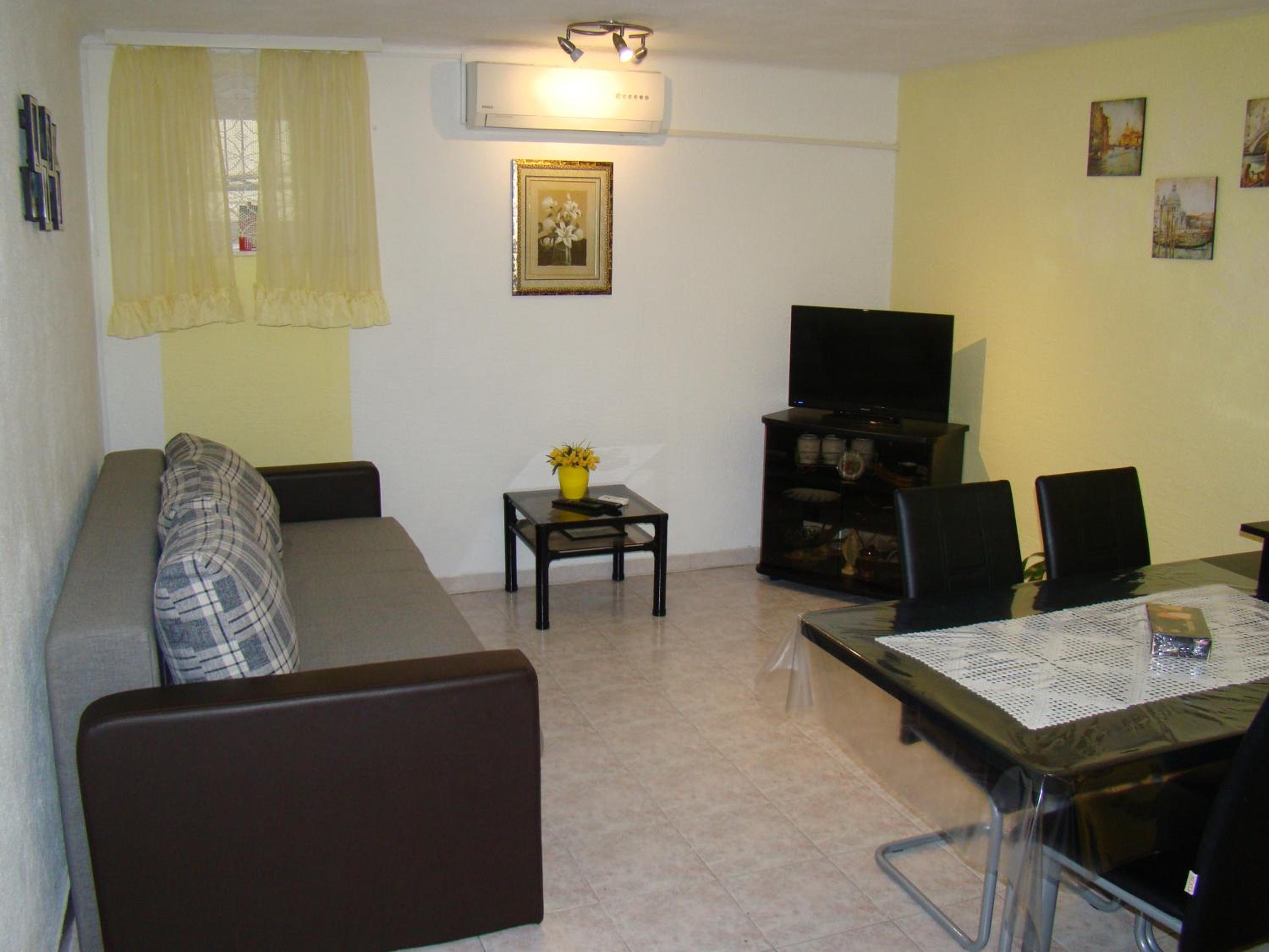 Apartments Adriana