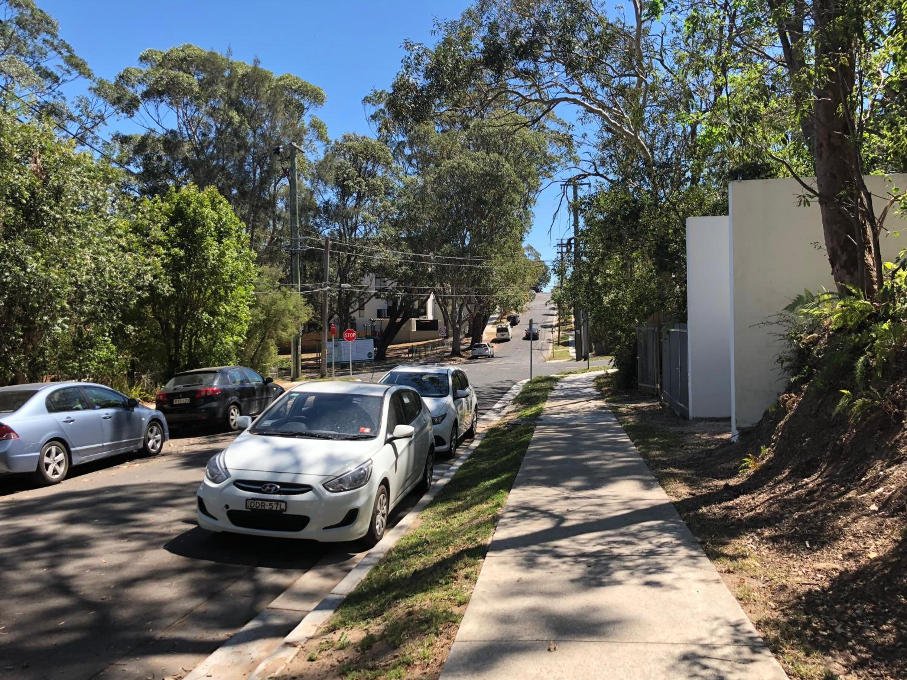 Exquisite Family Home +Parking, Close to CBD