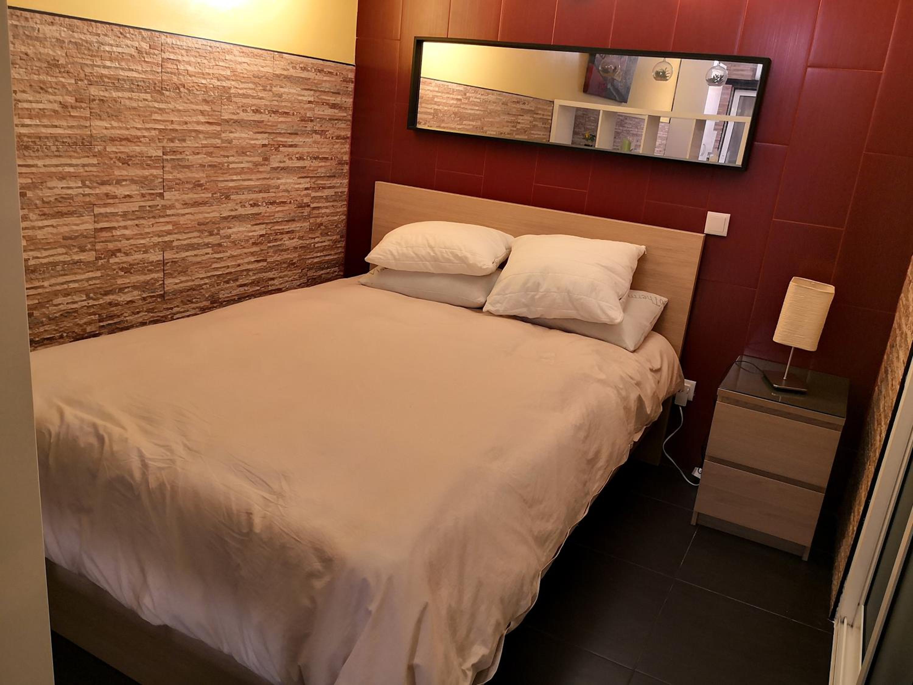 bedroom