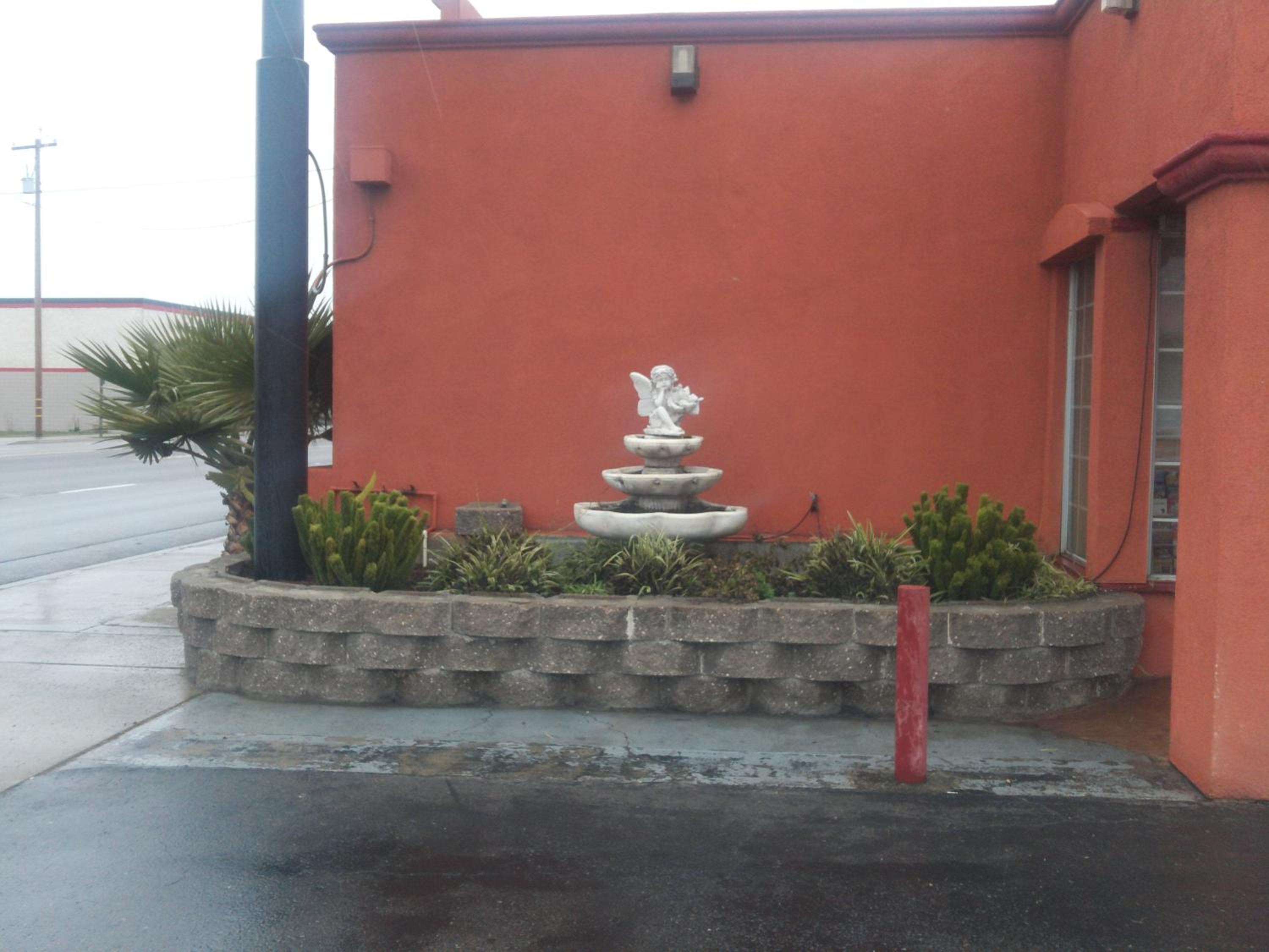 Sunstar Inn Los Banos near I-5 view 4