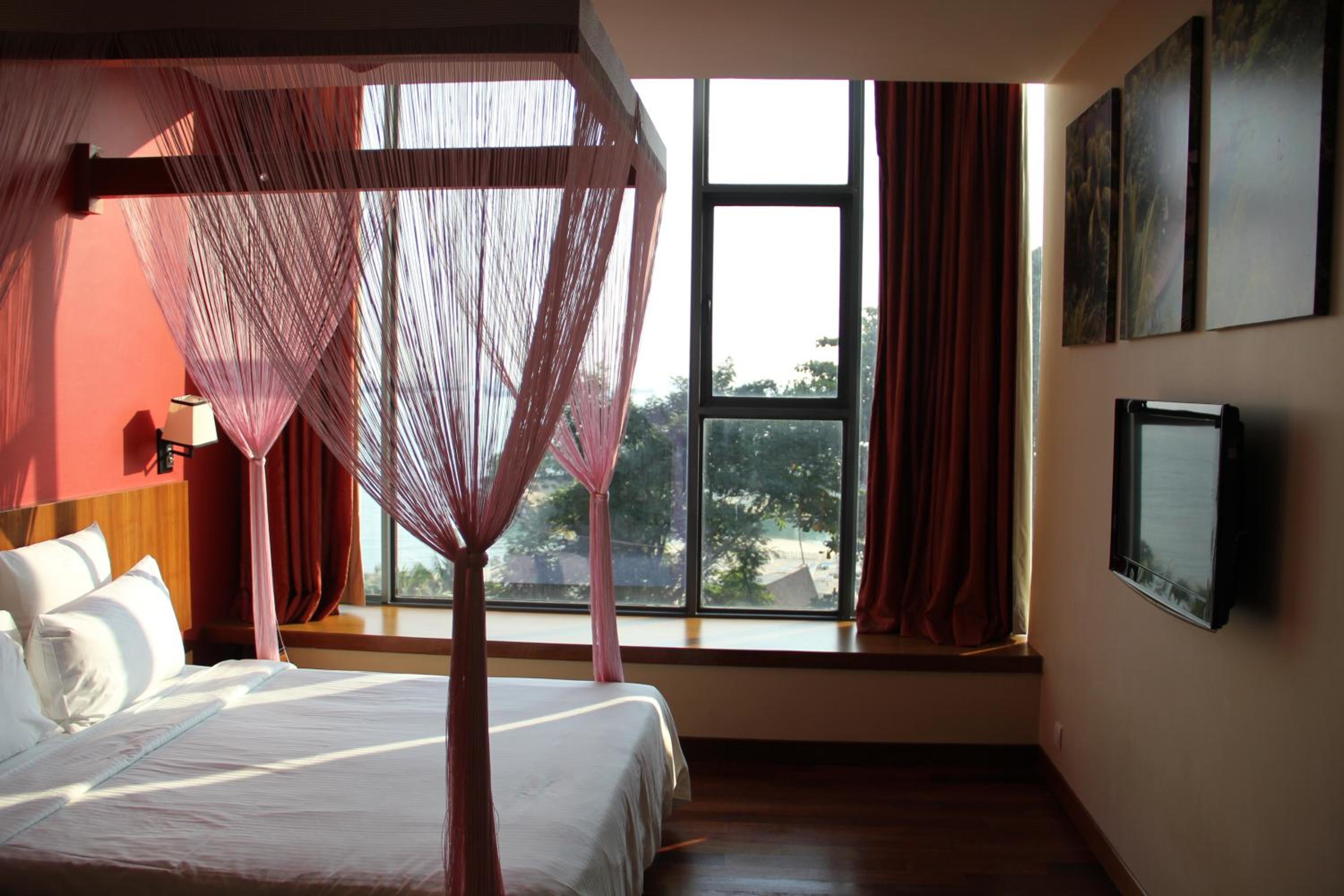 Siloso Beach Resort - Sentosa
