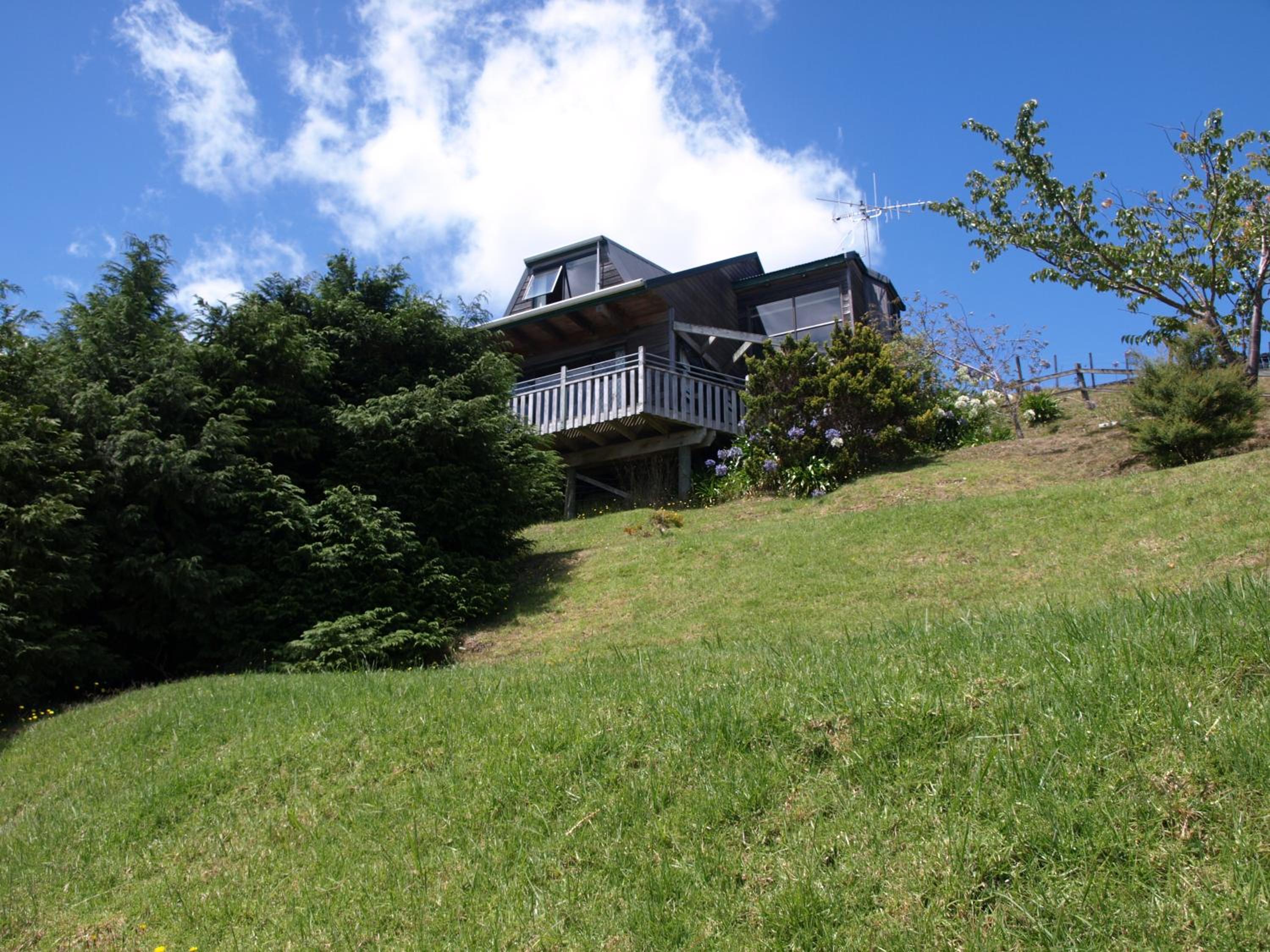 Grafton Cottage & Chalets