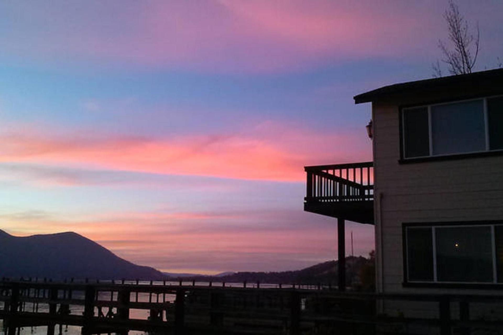 Overlooking clearlake from the living room view 3