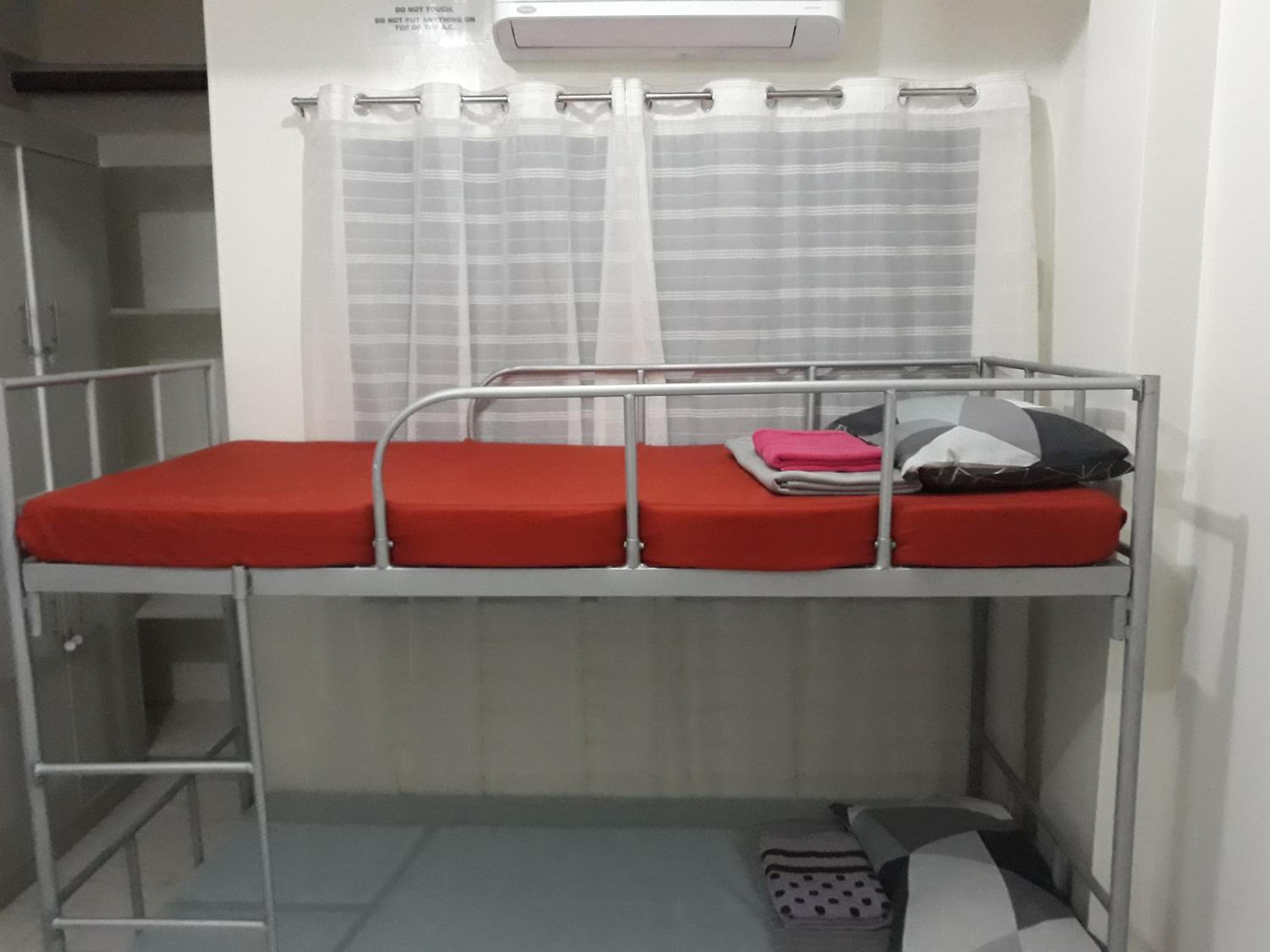 JDL Residences Hostel