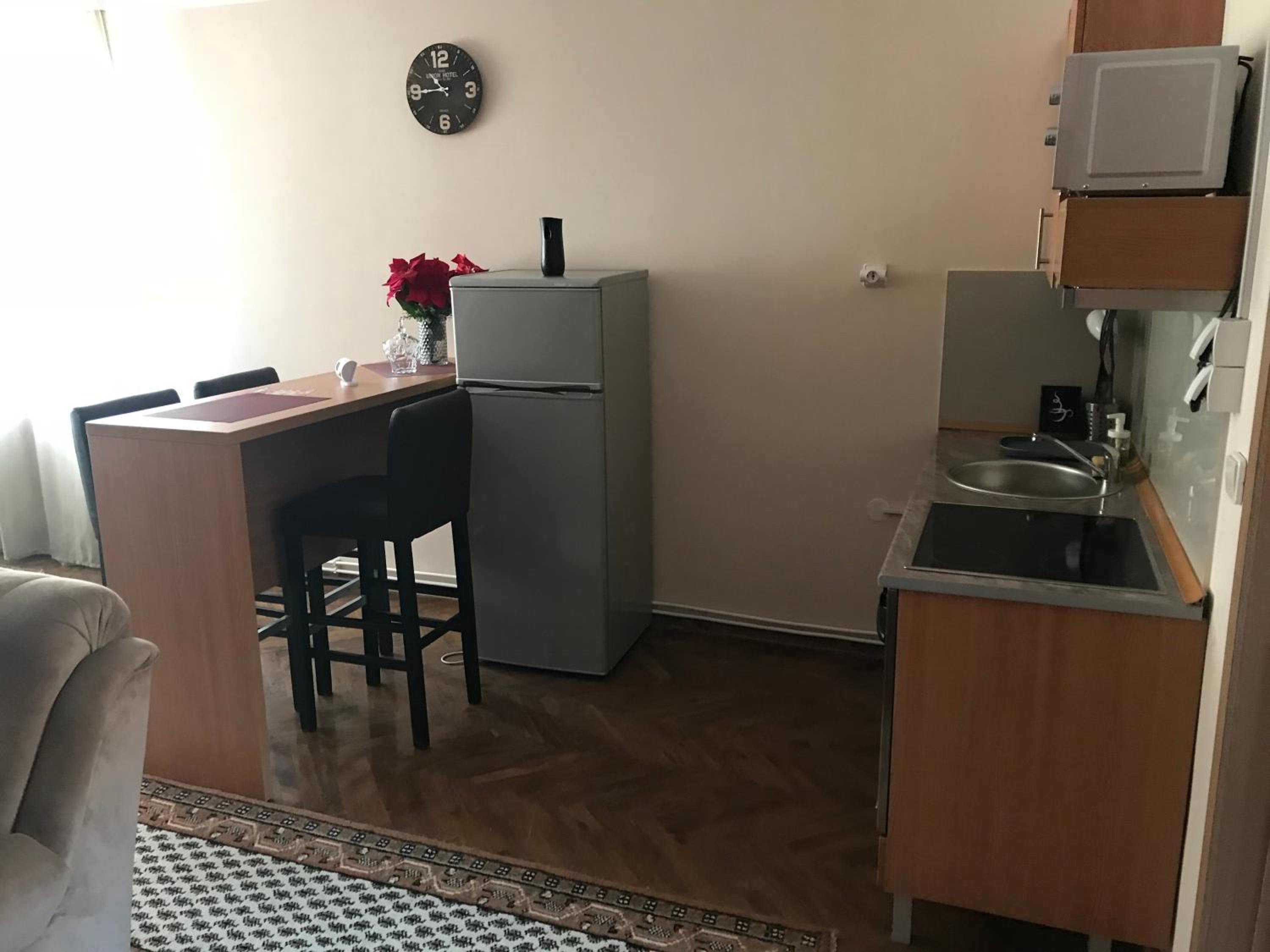 Five Apartments