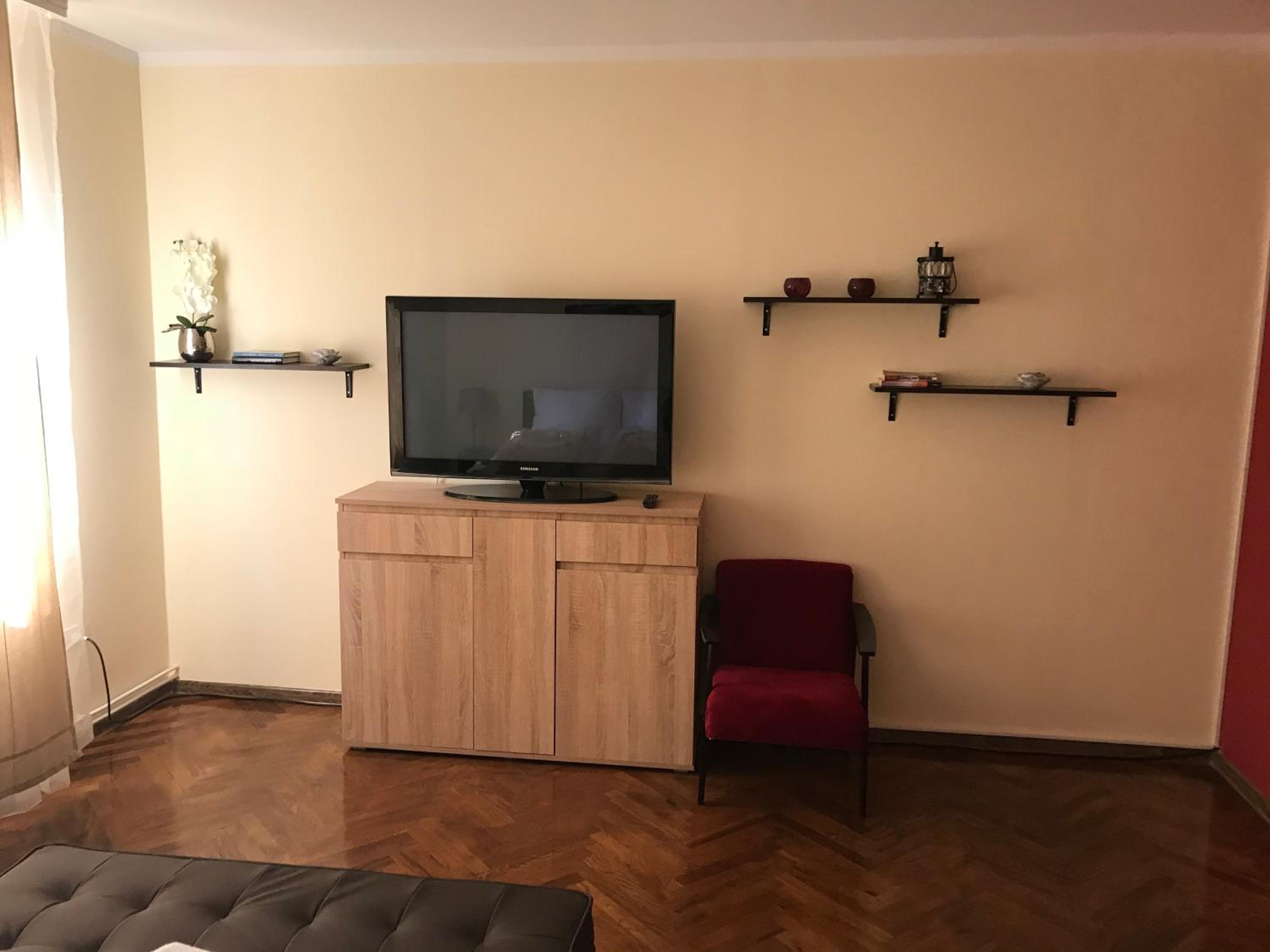 Five Apartments