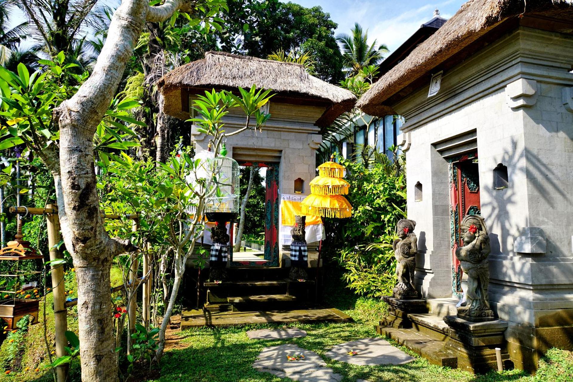 Hotel deLodtunduh Villa