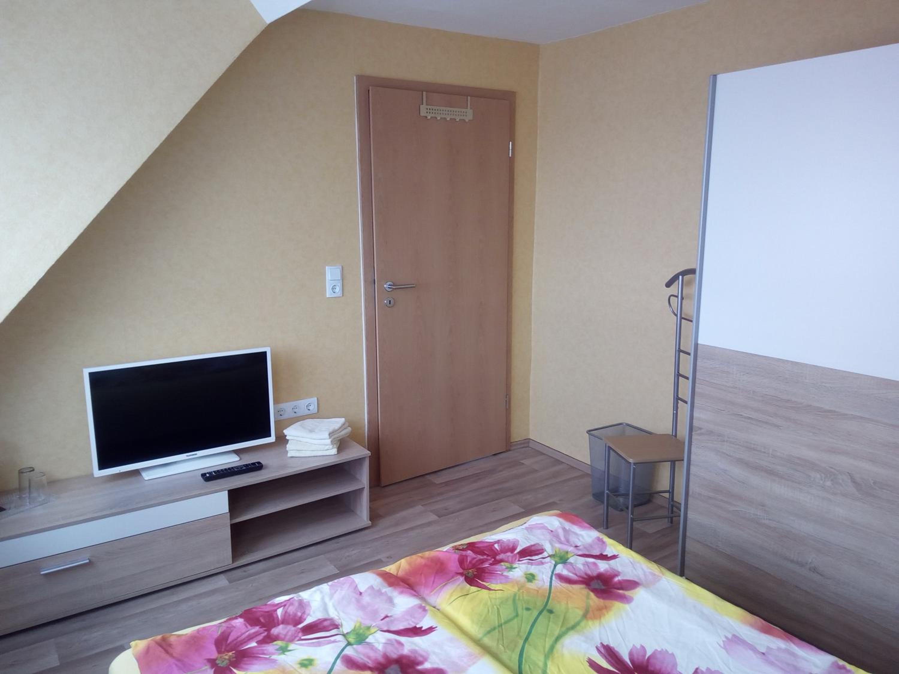 Photo 44