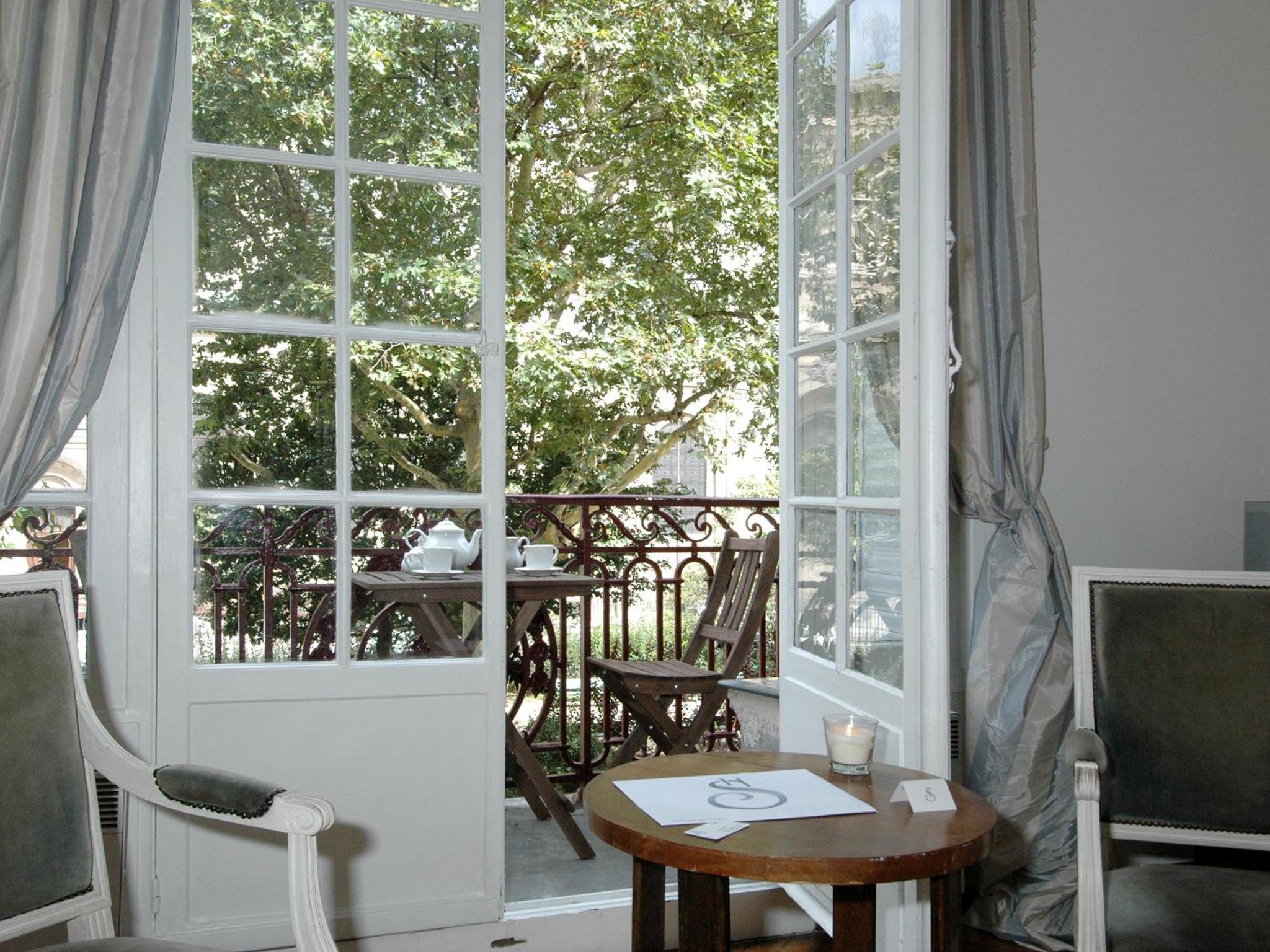 Mithouard Apartments