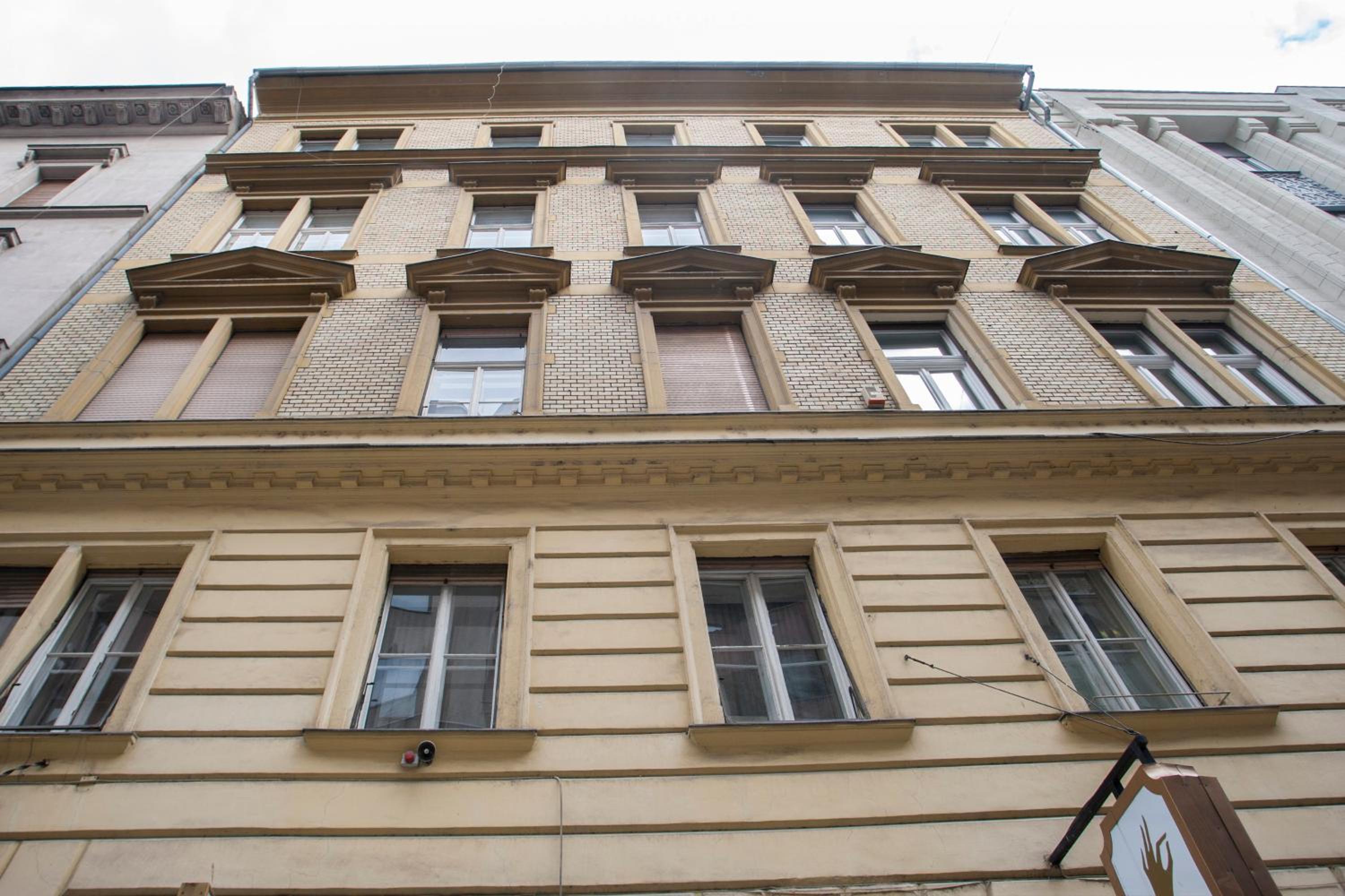 Viktoria Central Apartment