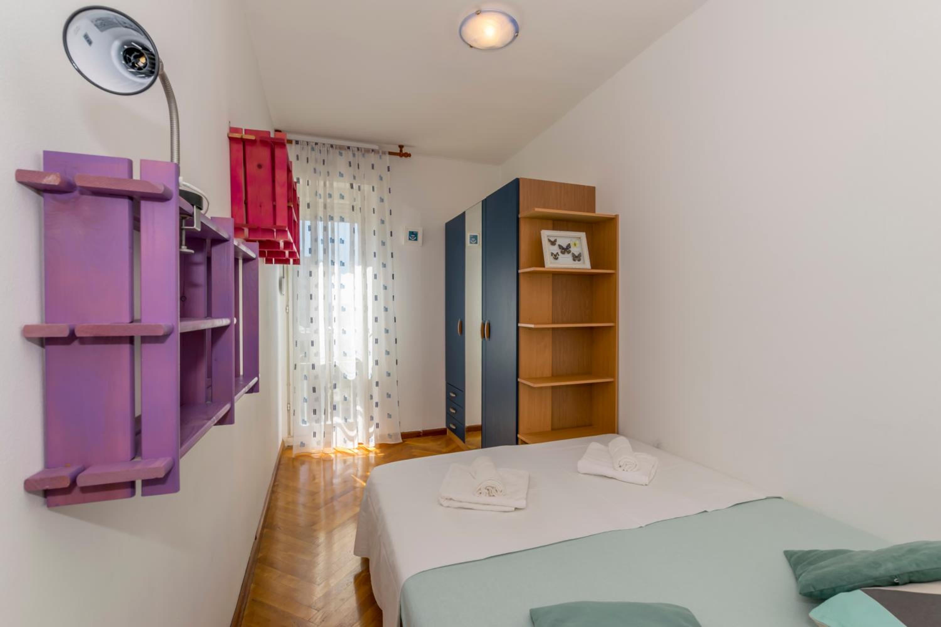 Apartment Azure Split