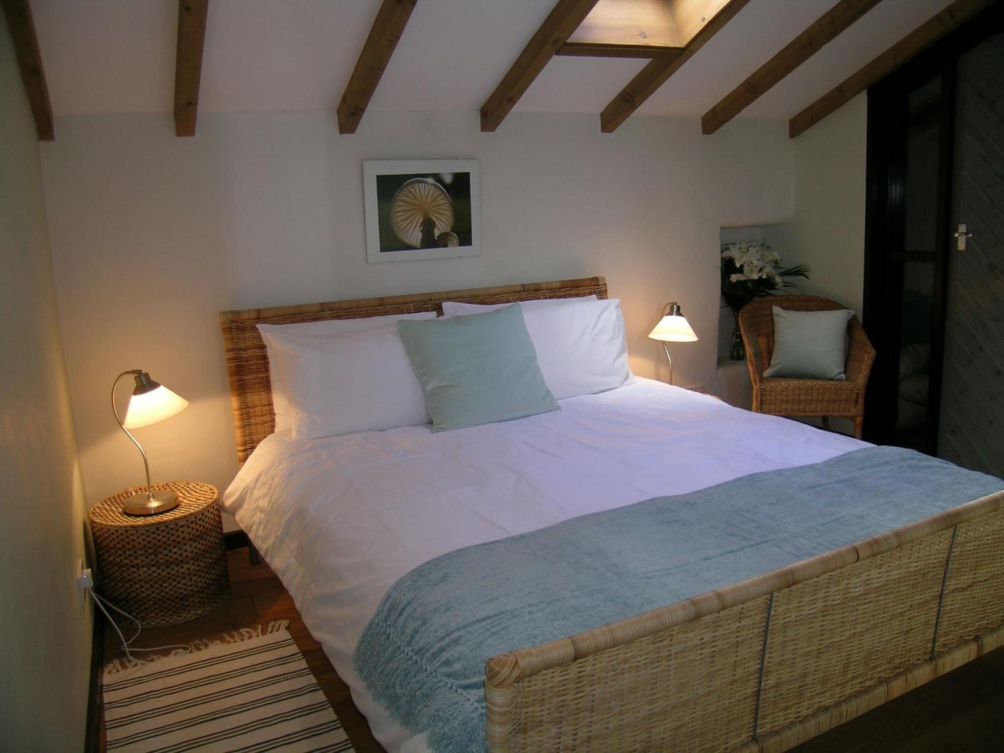 Alston Art Apartments