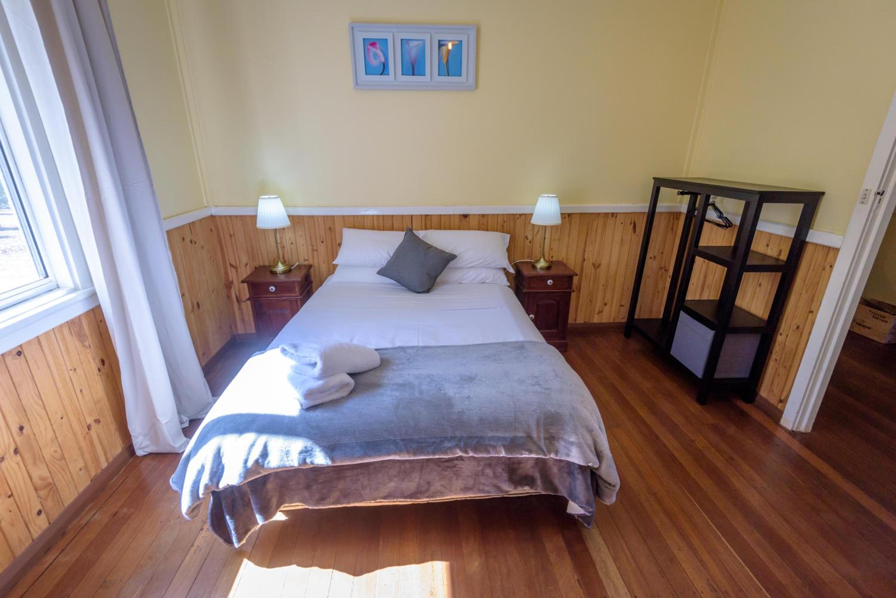 Lewana Cottages