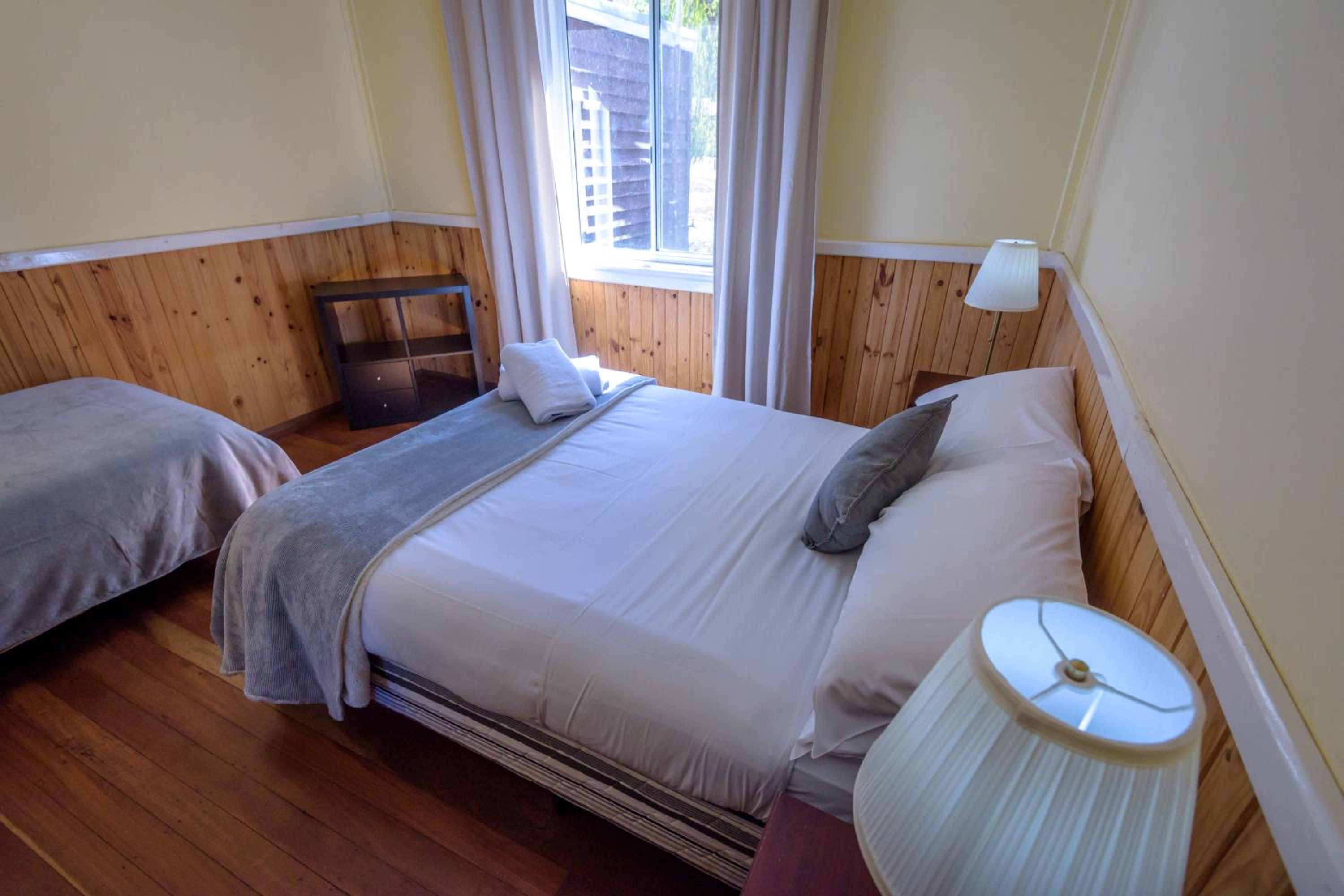 Lewana Cottages