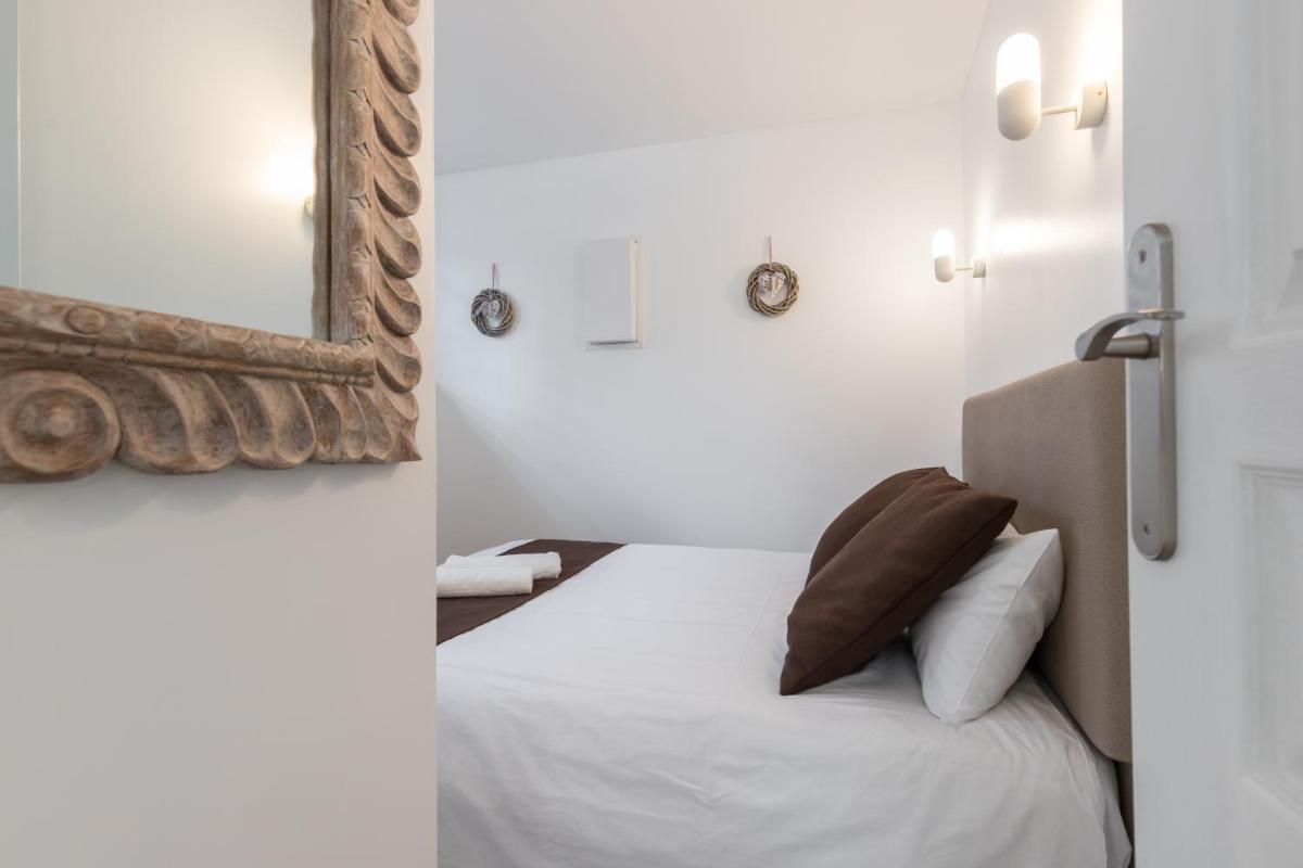 Sleep In Antibes City Center