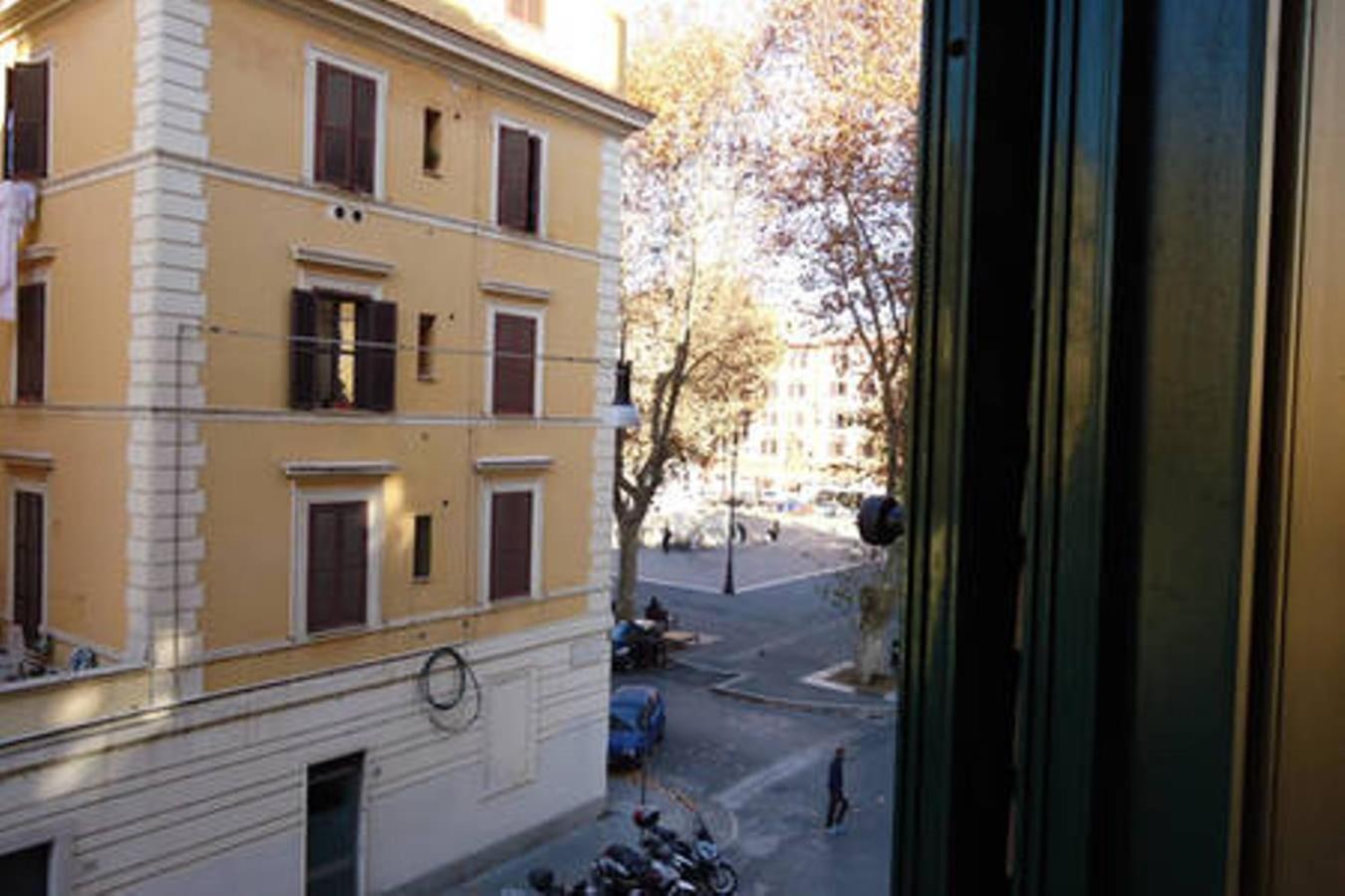 Appartamenti con vista Piazza Testaccio