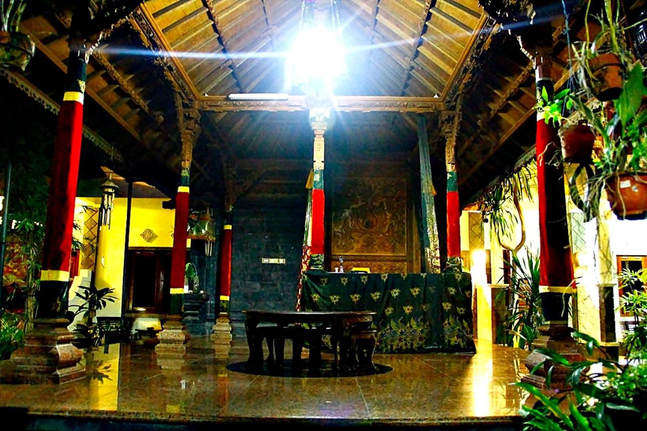 Nakula Guest House