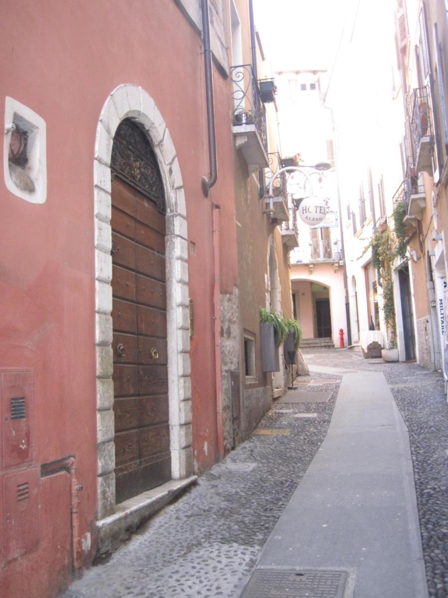 Photo 24