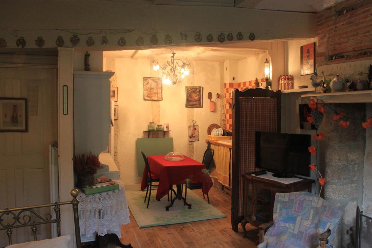 Le Relais de La Myrpe - Property Image 11
