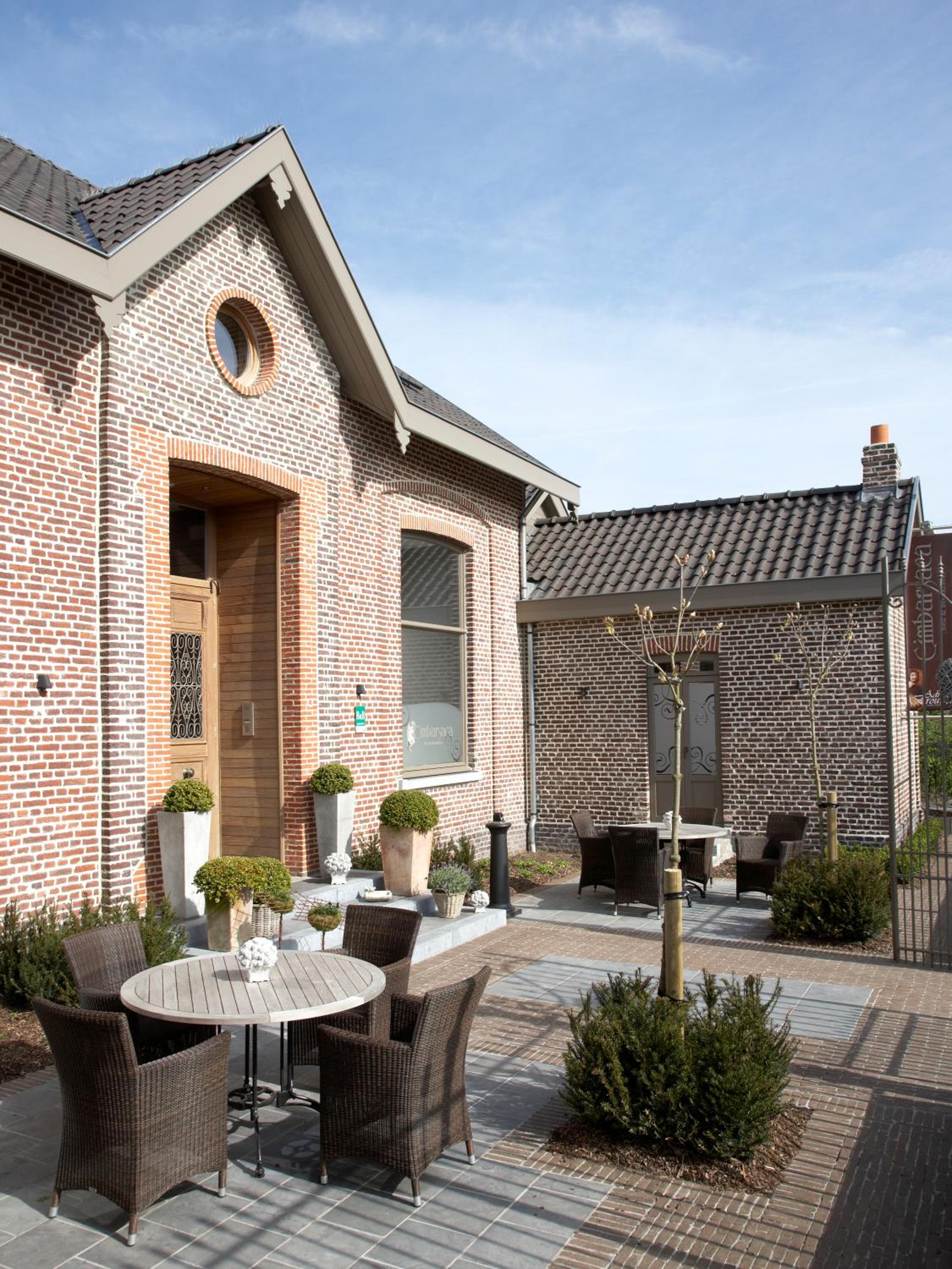 Hotel B&B Cimbarsaca - Image 1