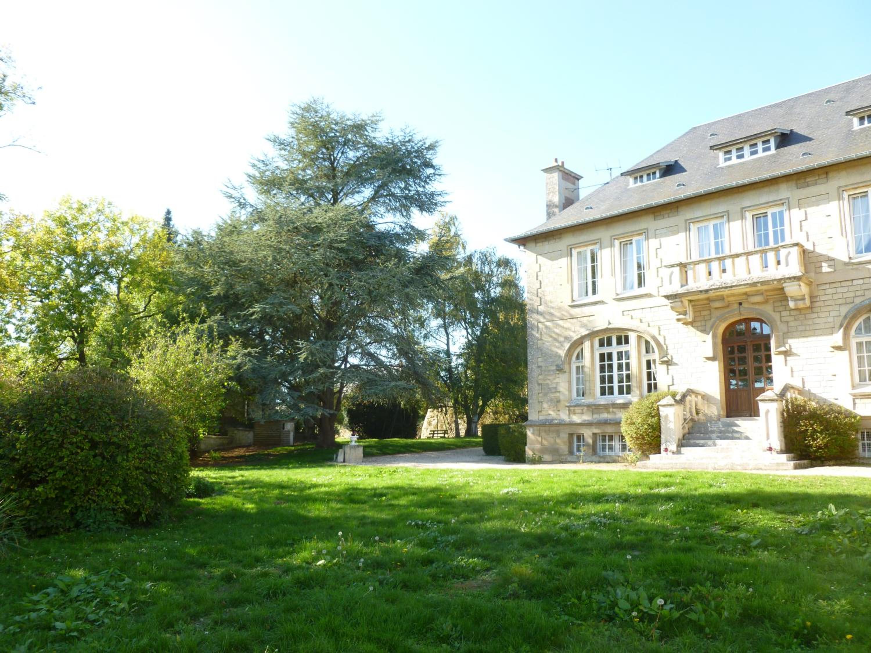 La chambre au Château view 2