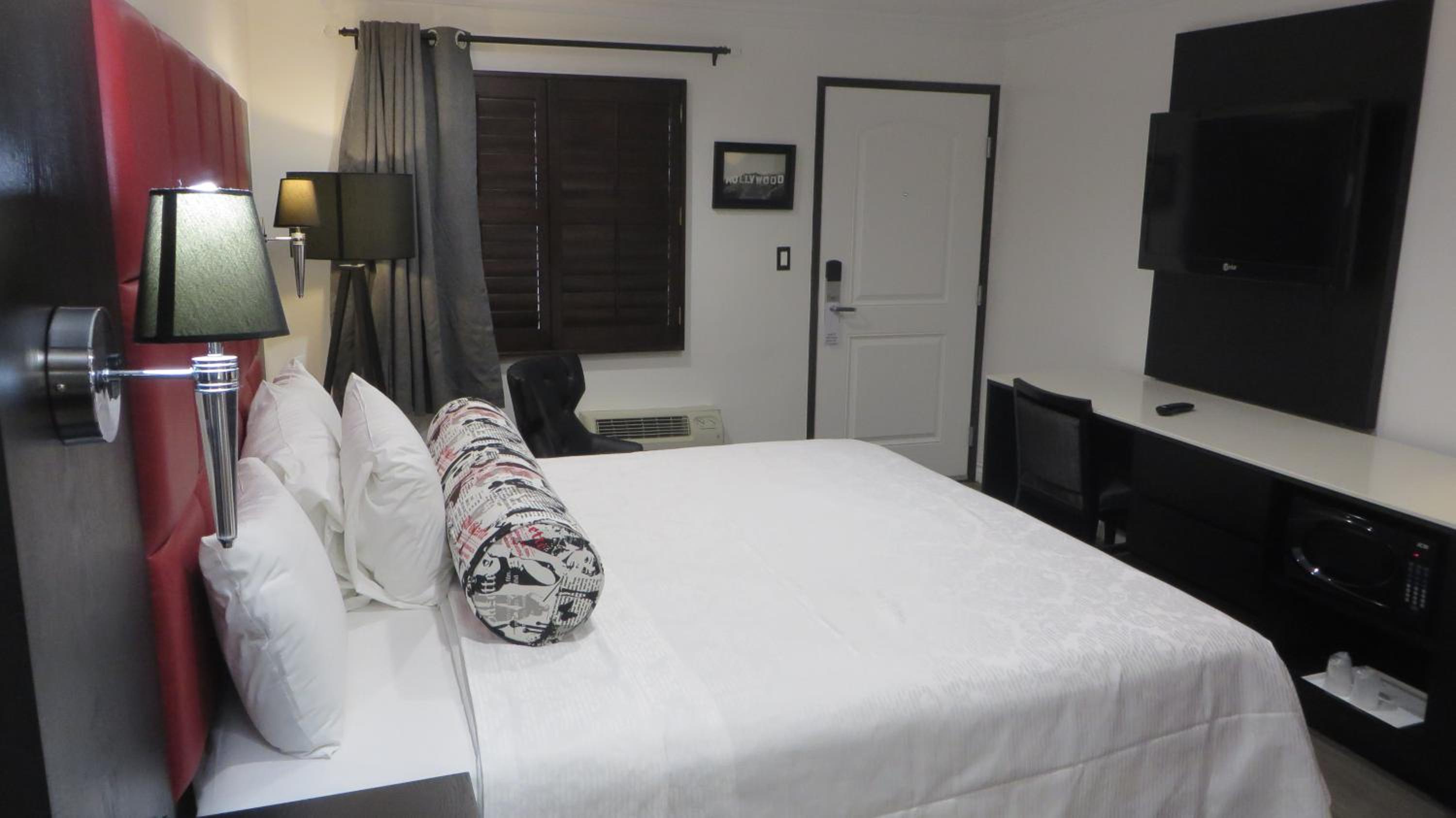 Legend Hotel Hollywood