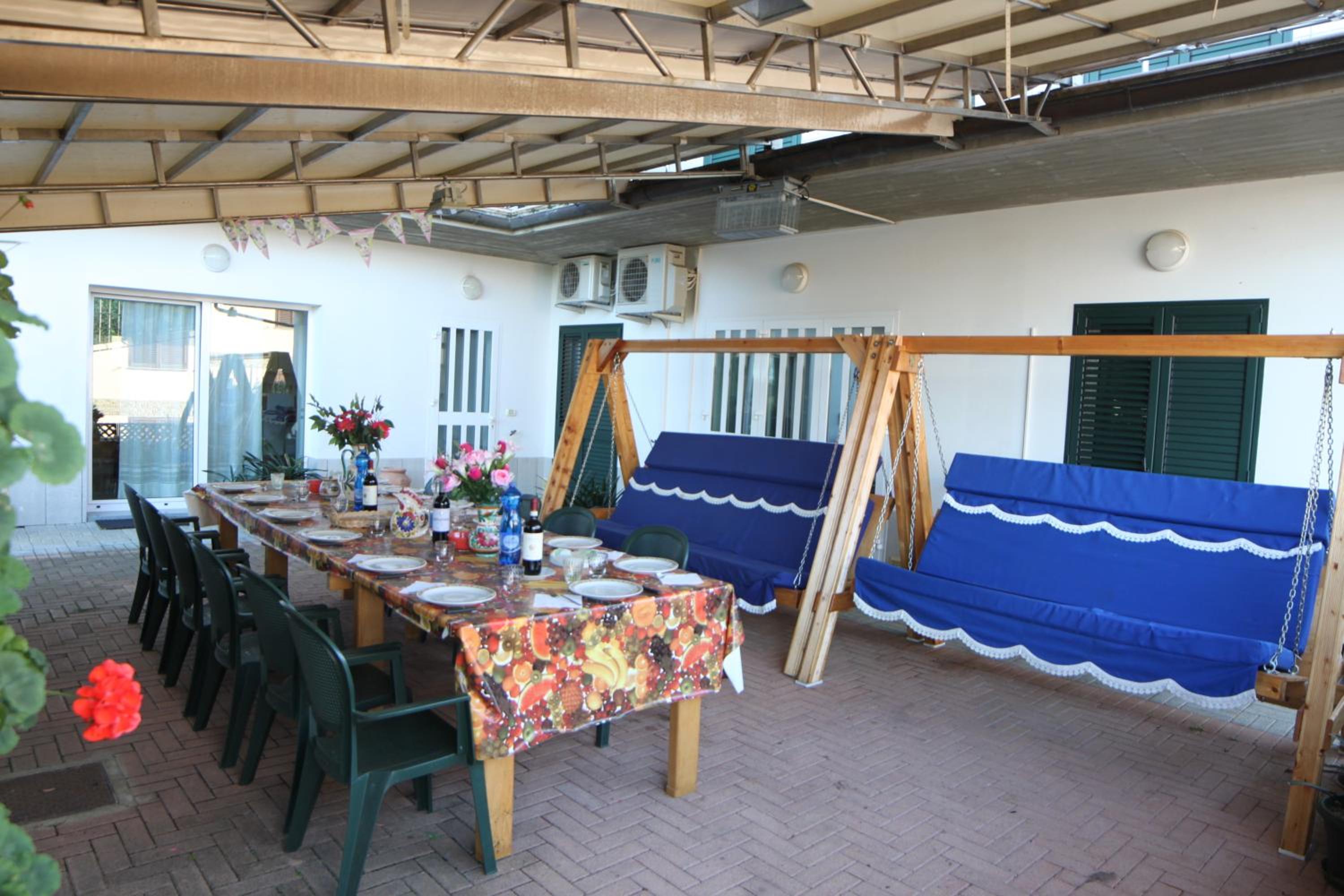 Holiday Home Villa Bobolino view 4