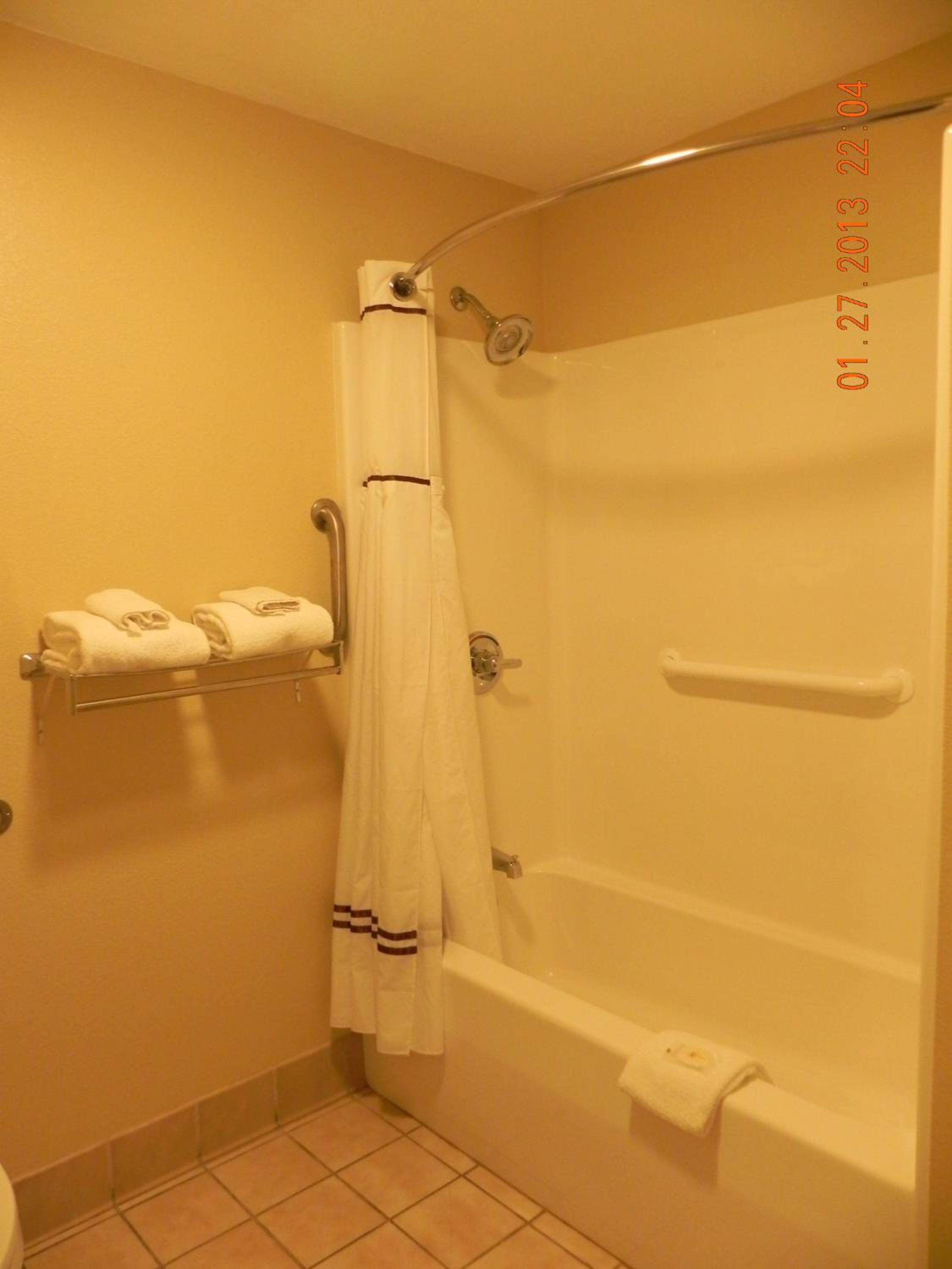Relax Inn and Suites Kuttawa Eddyville
