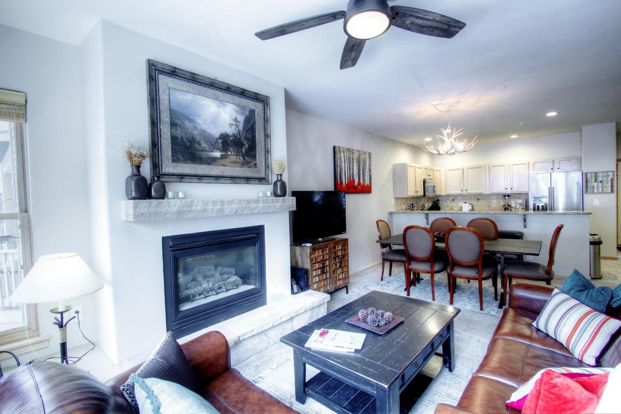 Canyon Run Townhouse F102 - Property Image 5