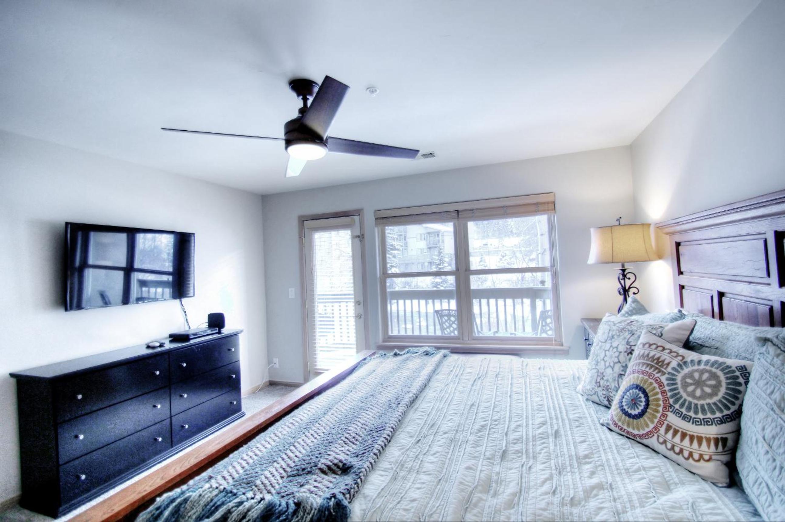Canyon Run Townhouse F102 - Property Image 12